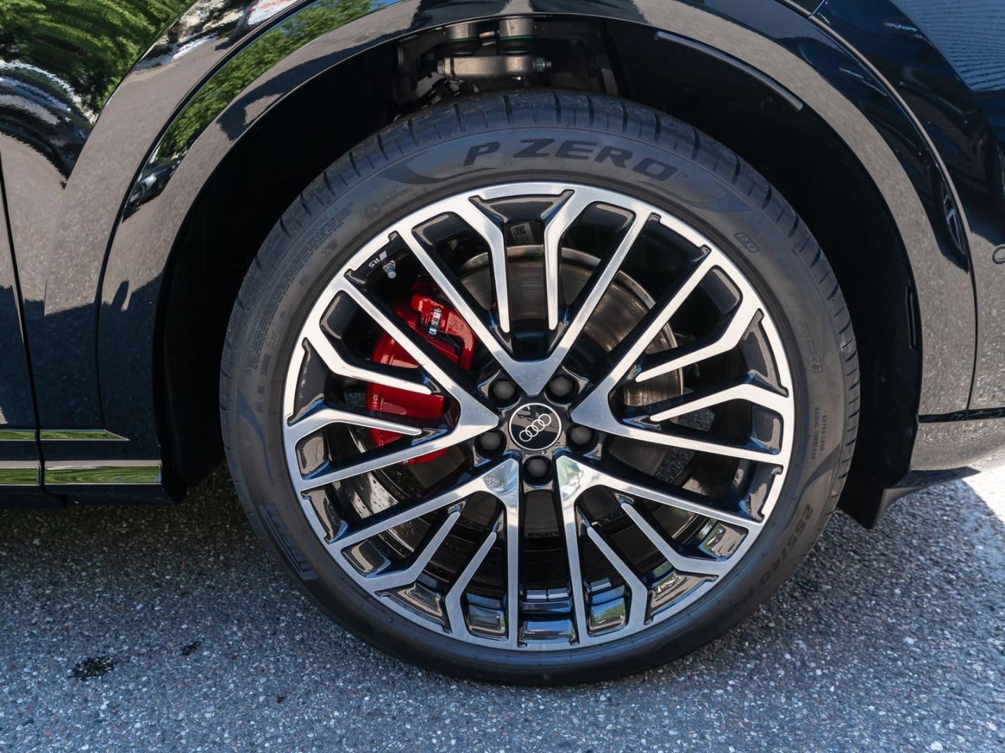 Bild über Audi Q5 SUV e-hybrid e-hybrid quattro 270 kW S tronic - für weitere Informationen kontaktieren Sie den Audi Partner