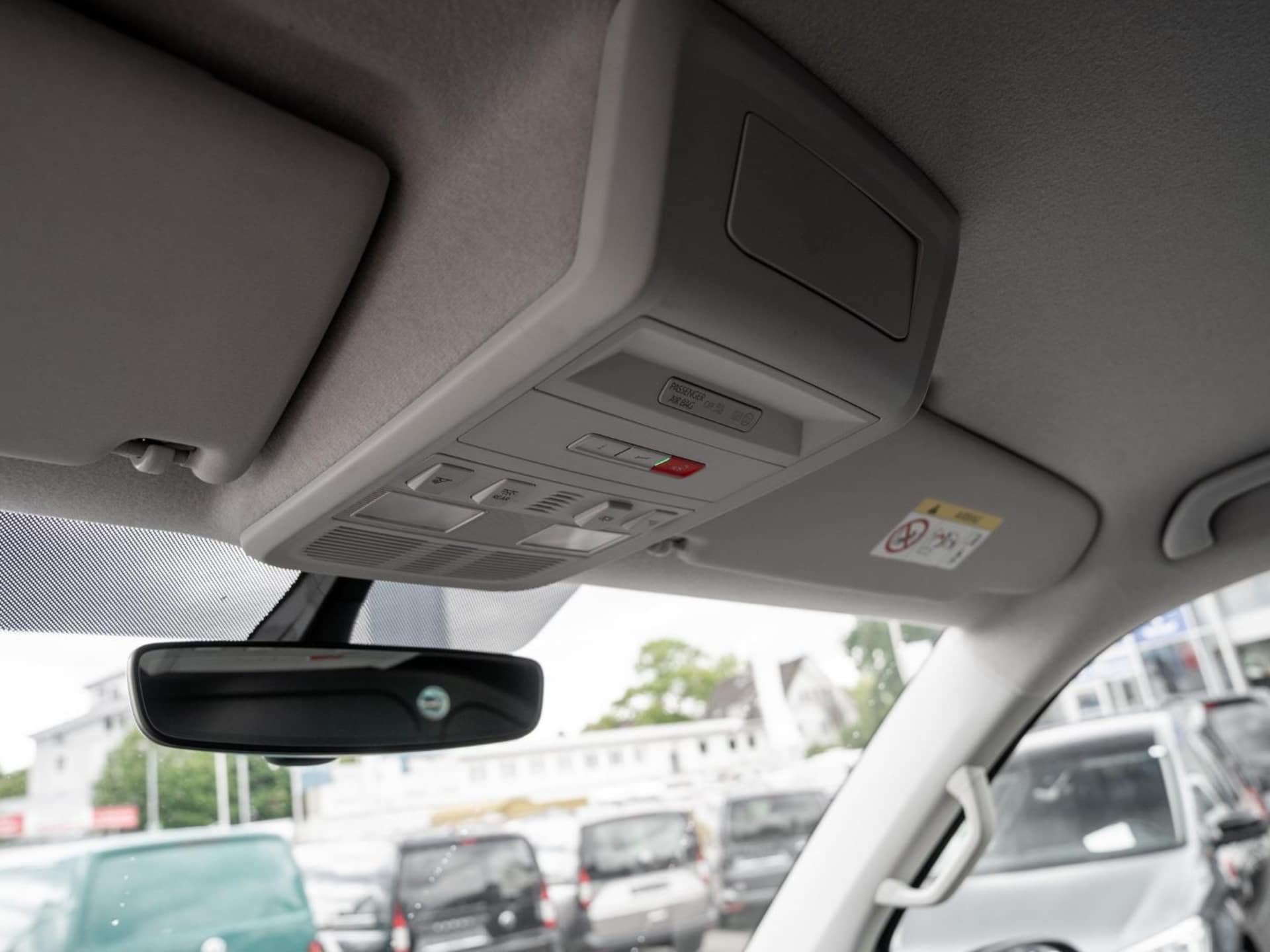 Volkswagen T6.1 Transporter Kasten langer Radstand