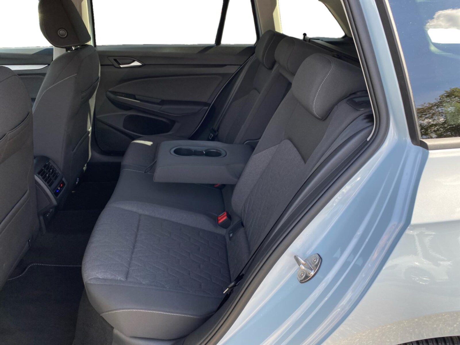 Volkswagen Golf Variant – Bild 12