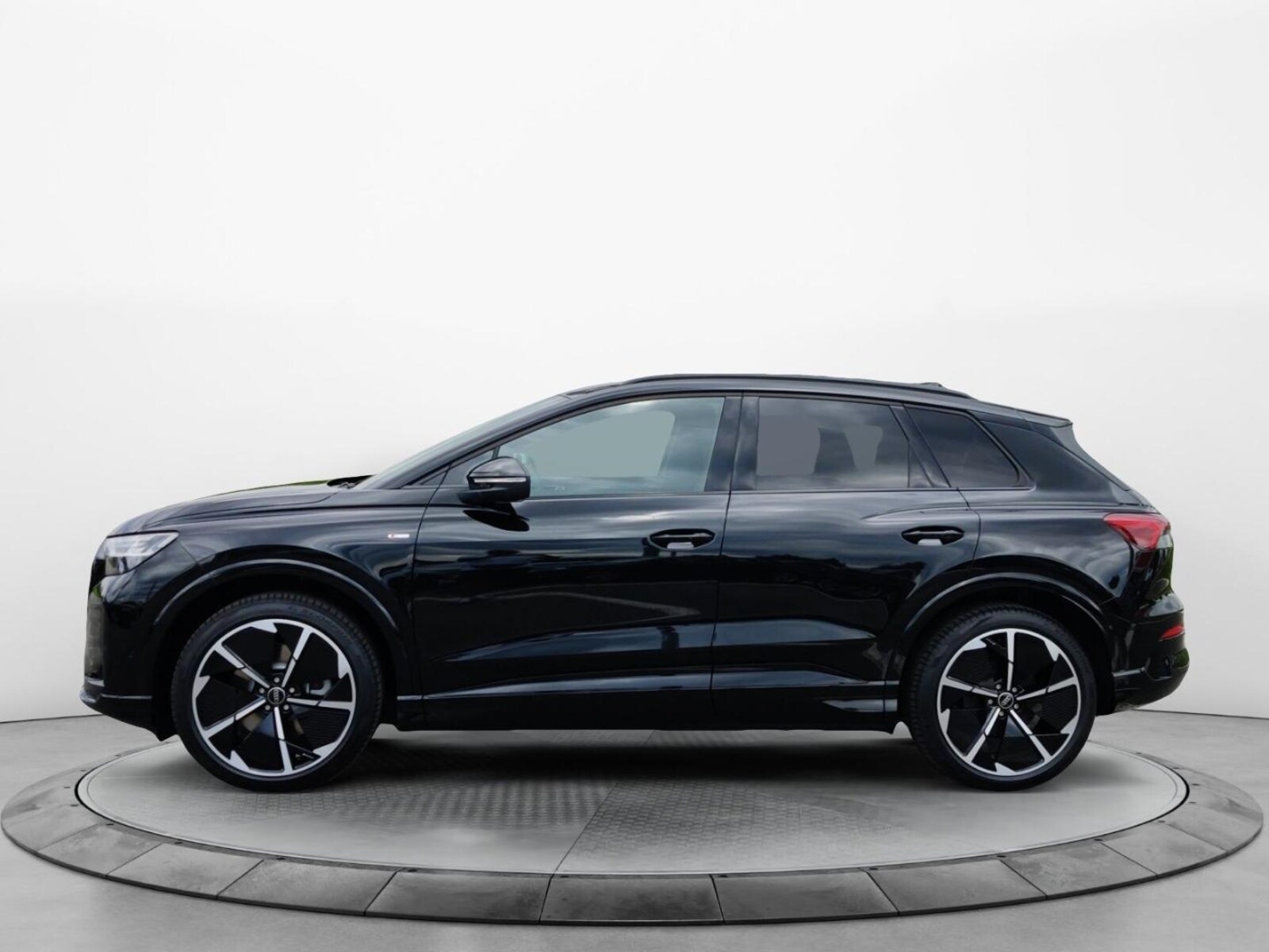 Audi Q4 e-tron – Bild 2