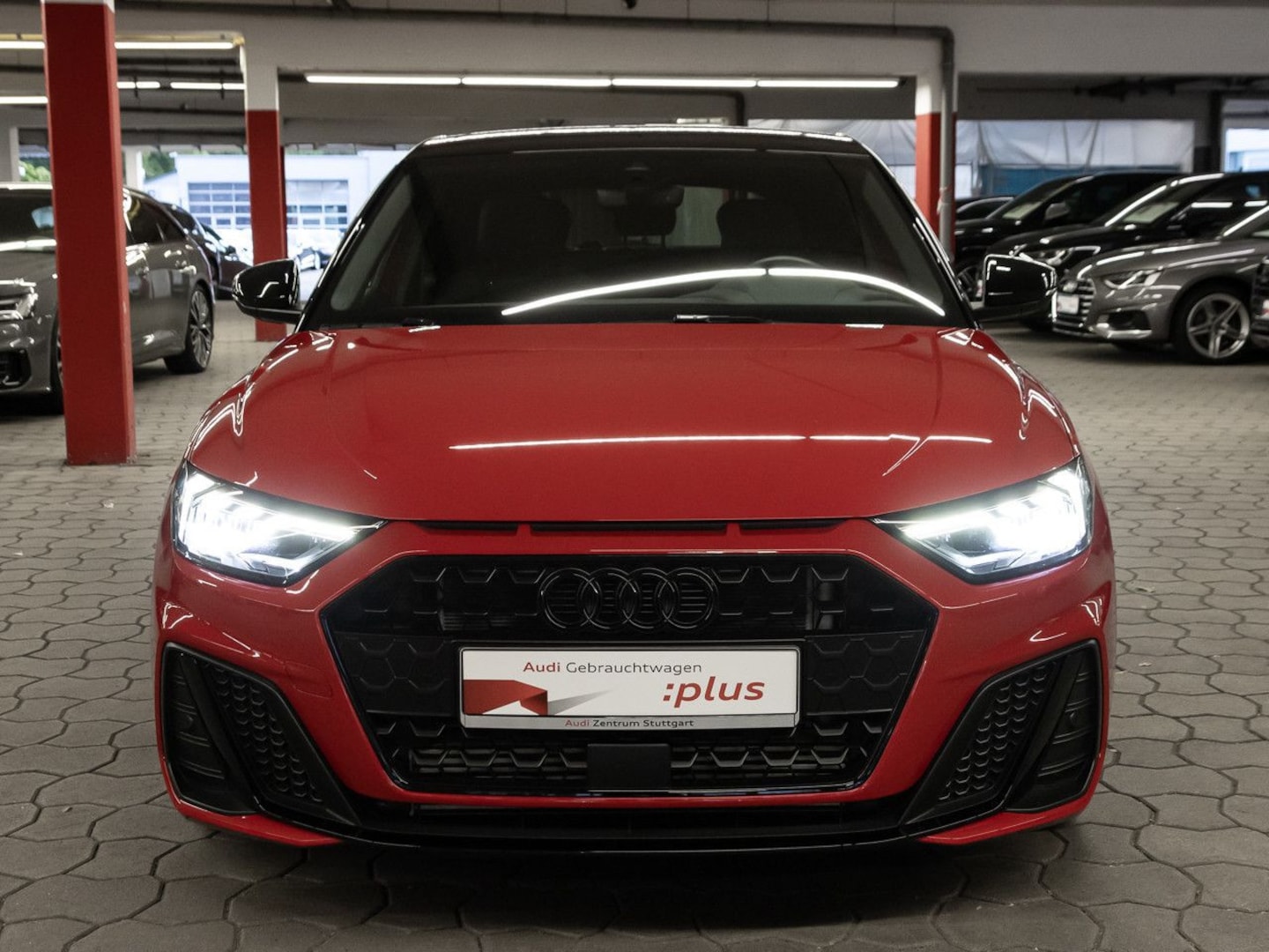 Bild über Audi A1 Sportback S line 40 TFSI S tronic - für weitere Informationen kontaktieren Sie den Audi Partner