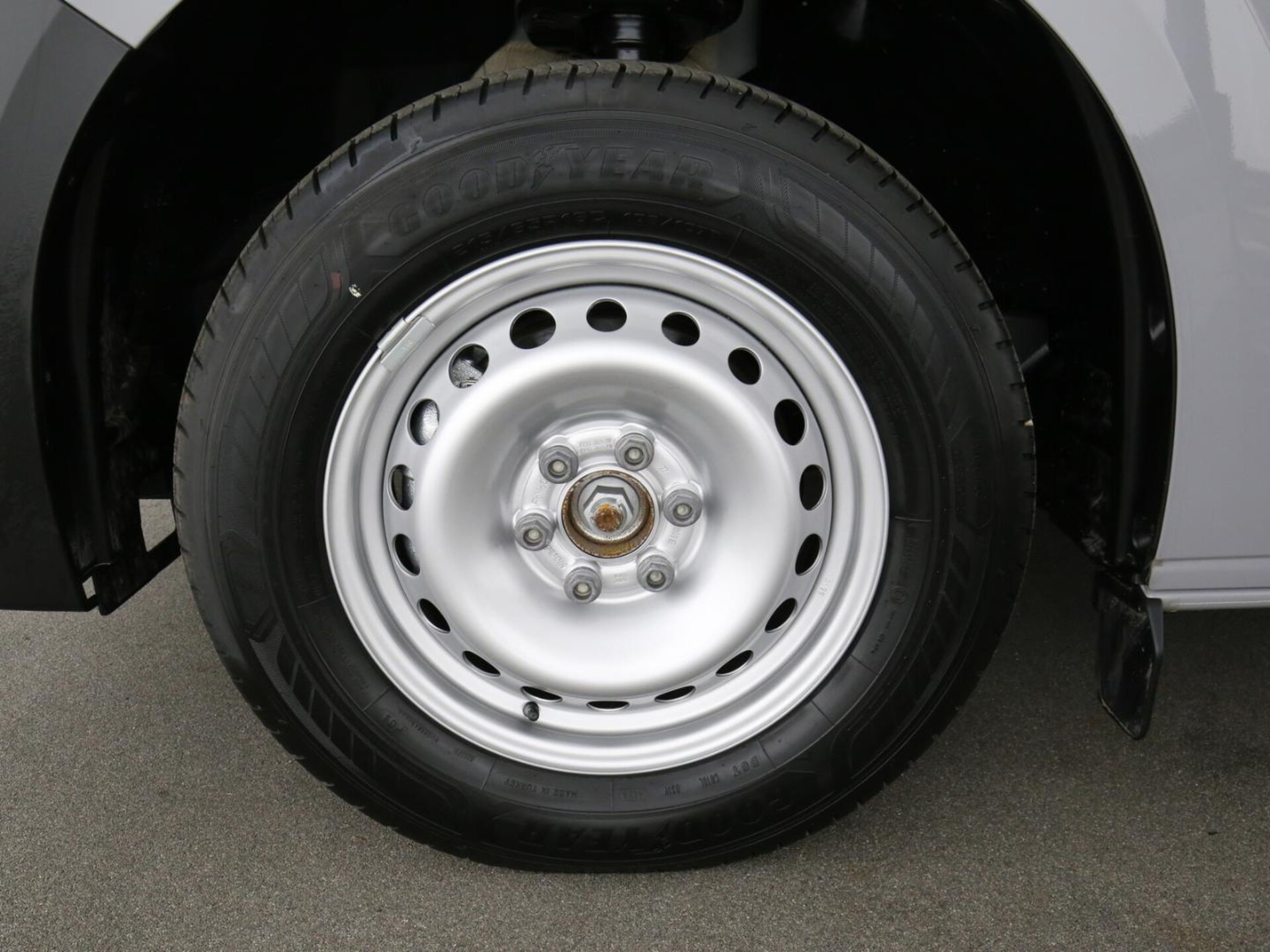 Volkswagen Transporter Kasten kurzer Radstand