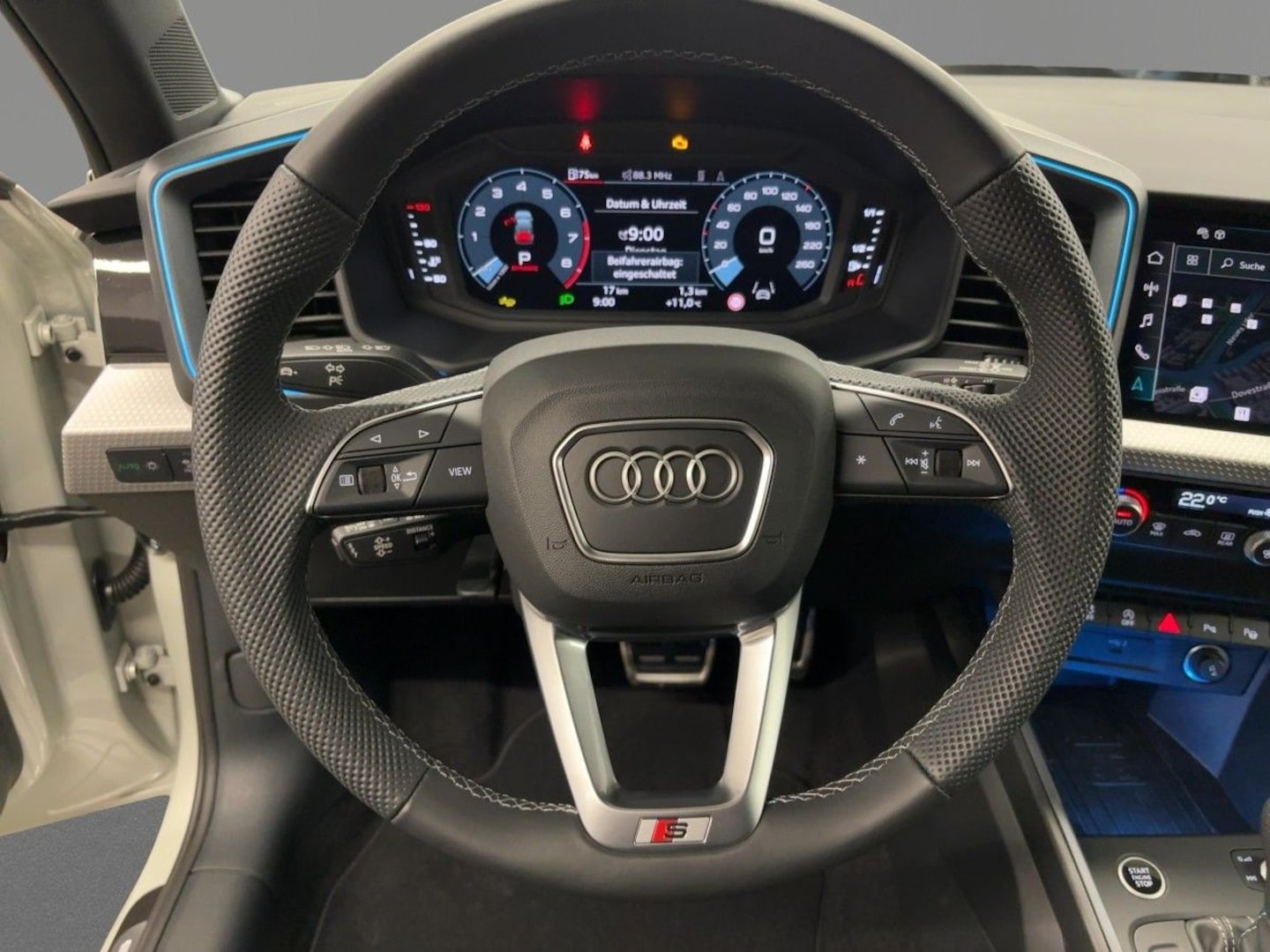 Bild über Audi A1 Sportback S line 35 TFSI S tronic - für weitere Informationen kontaktieren Sie den Audi Partner