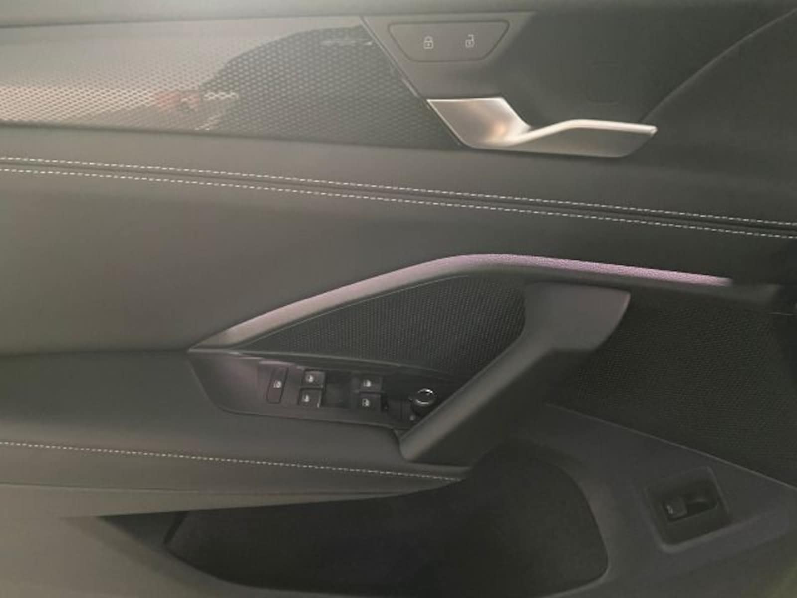 Volkswagen Tiguan – Bild 12