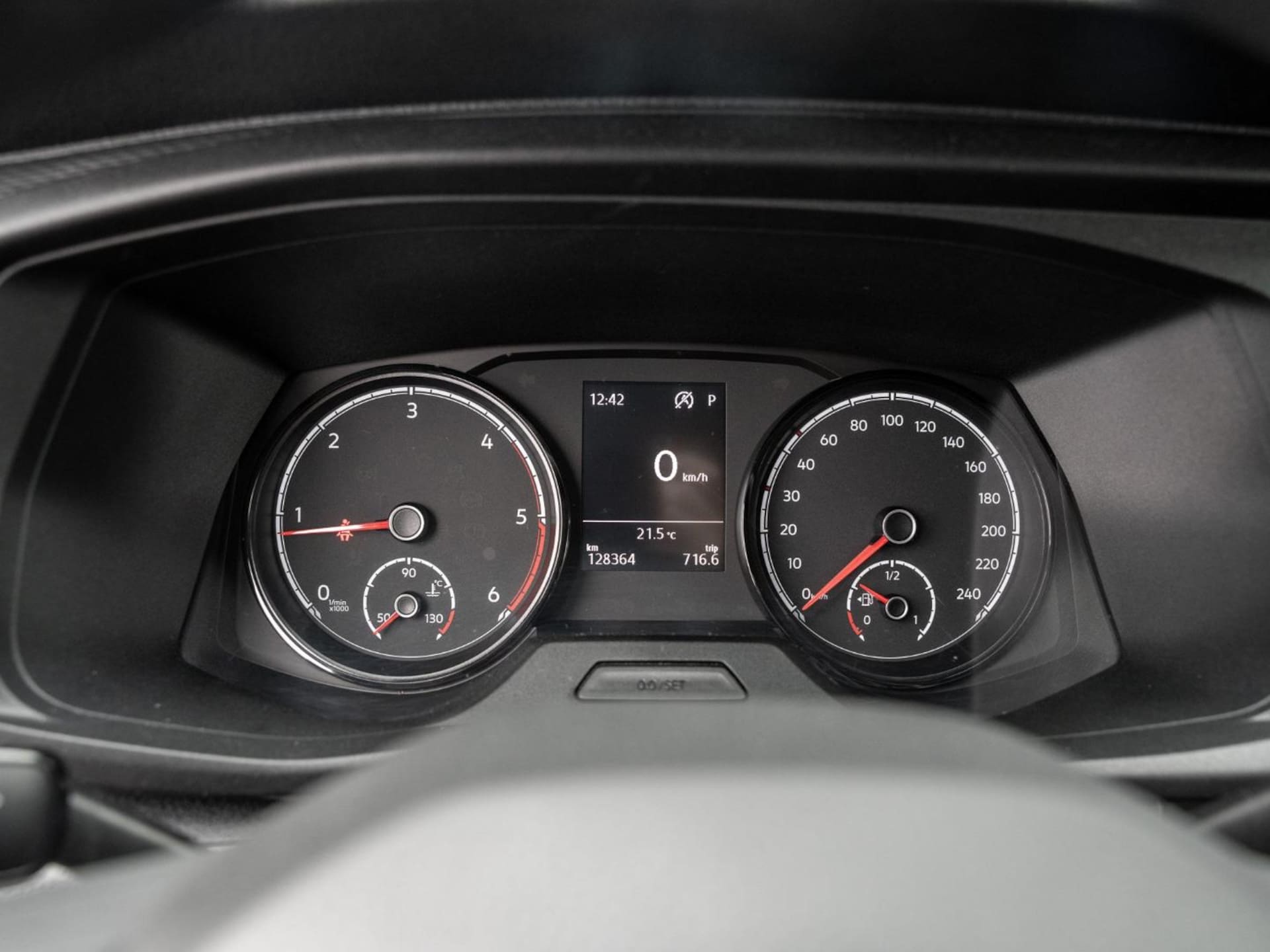 Volkswagen T6.1 Transporter Kasten langer Radstand
