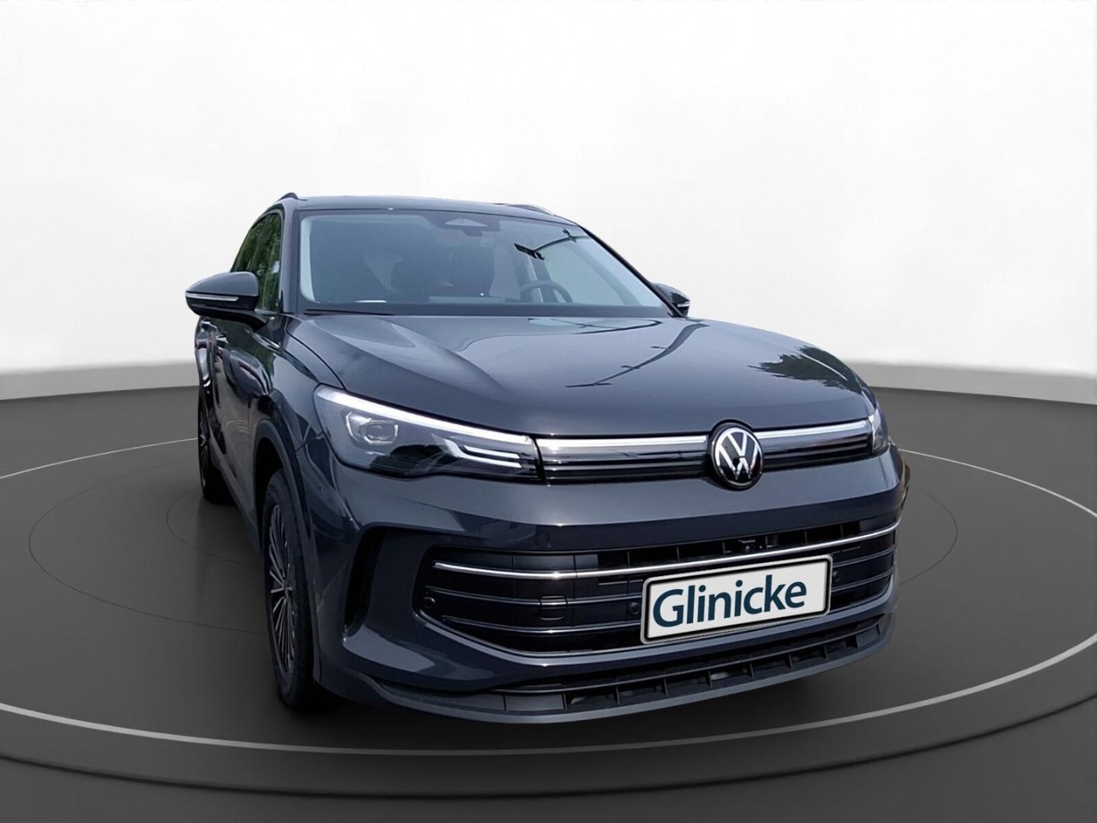 Volkswagen Tiguan – Bild 12