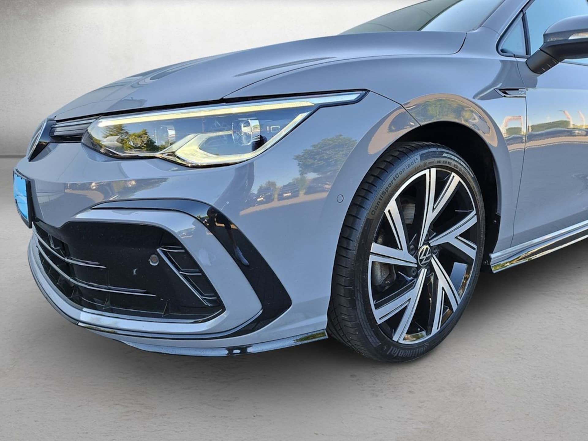 Volkswagen Golf R-Line