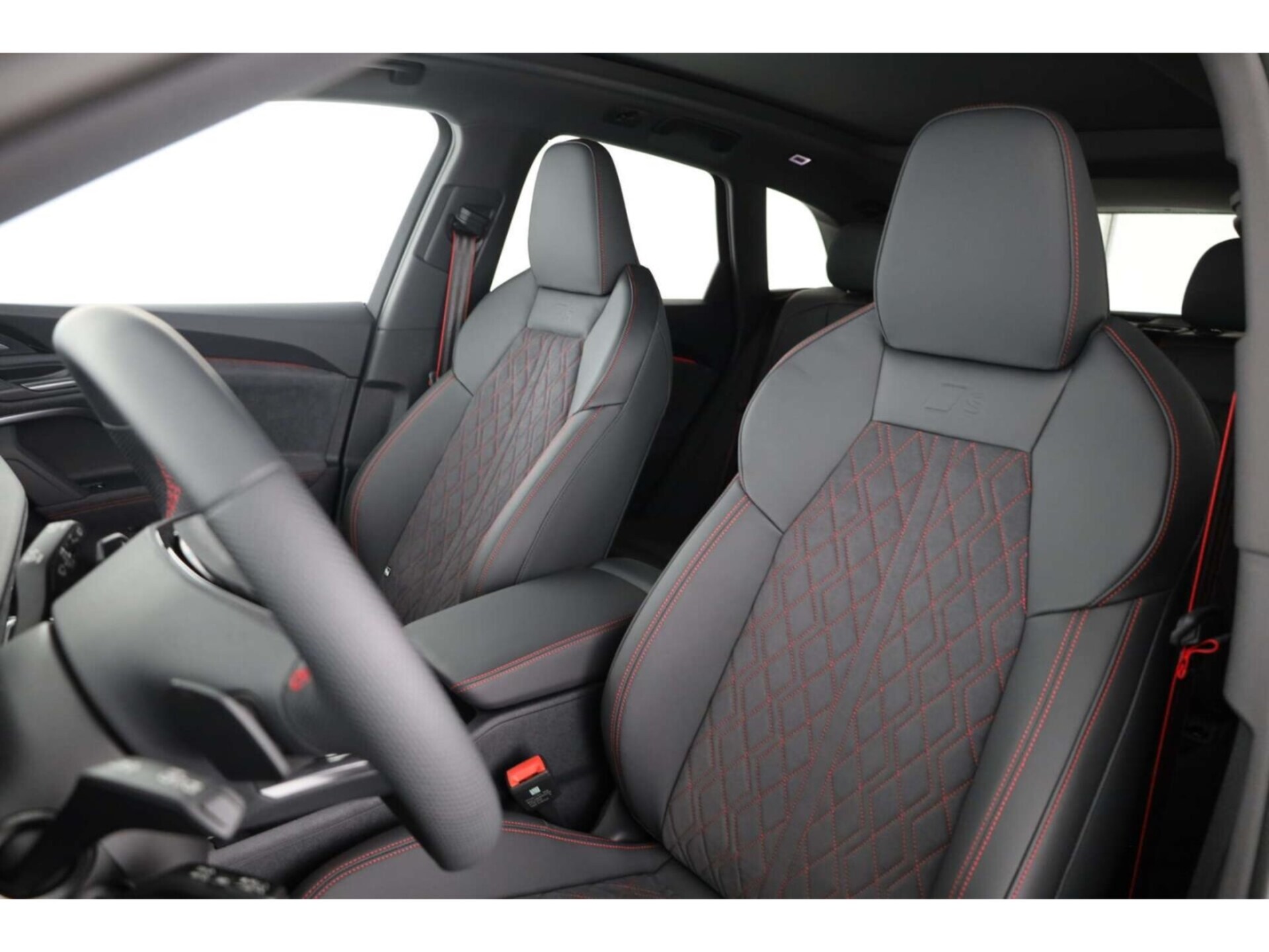 Audi SQ5 SUV edition one