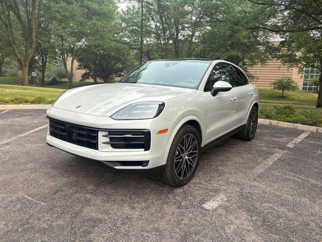 2024 Porsche Cayenne Hybrid