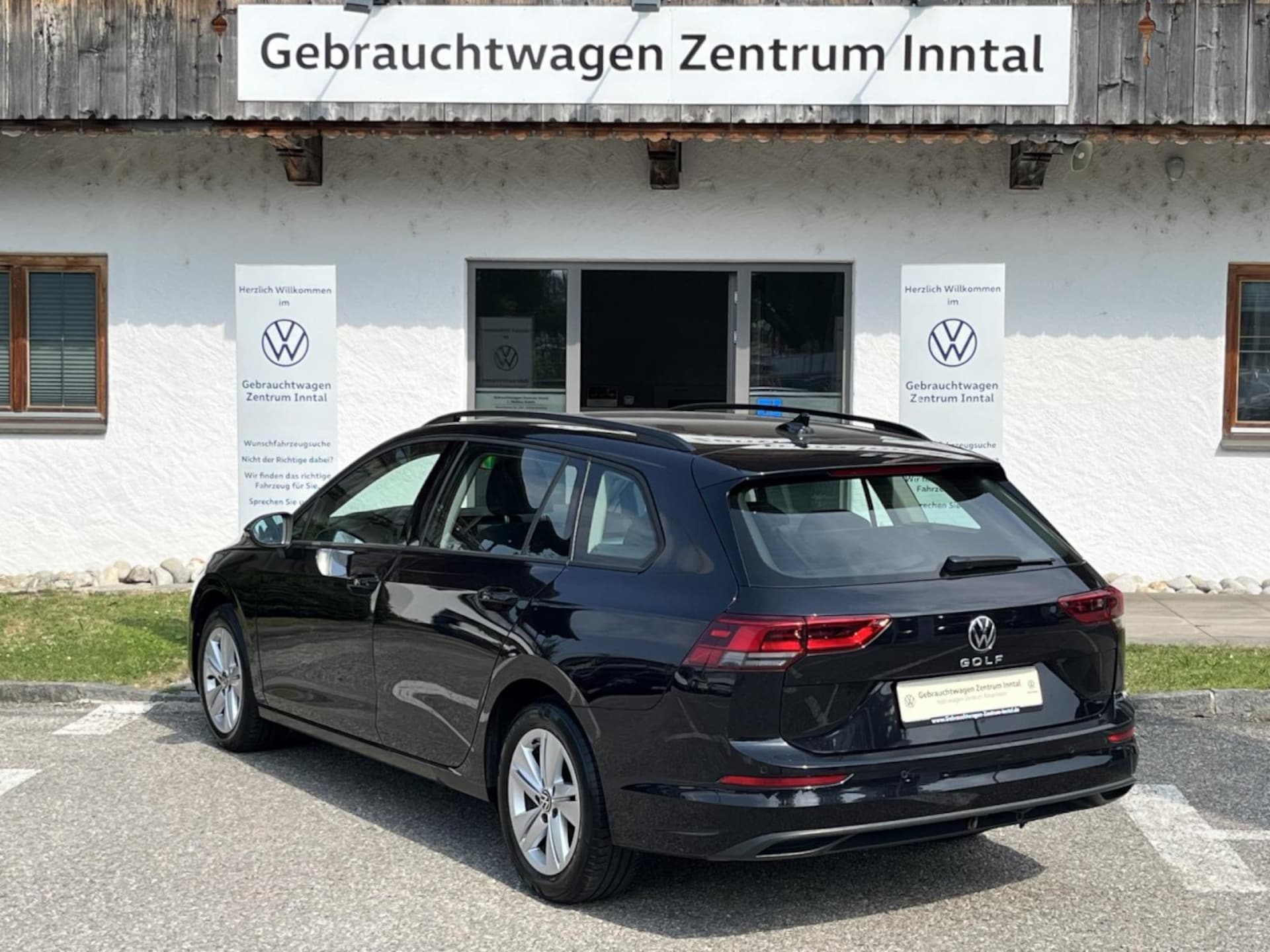 Volkswagen Golf Variant Life