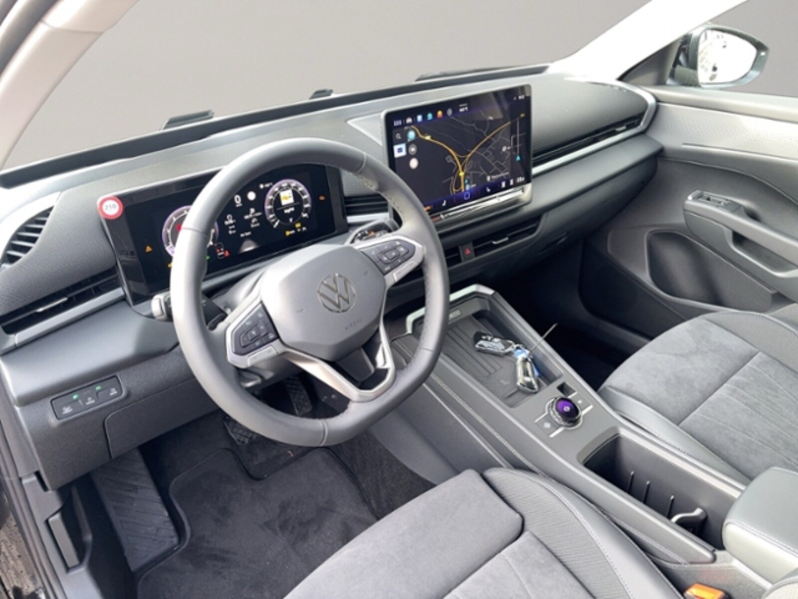 Volkswagen T-Roc – Bild 8