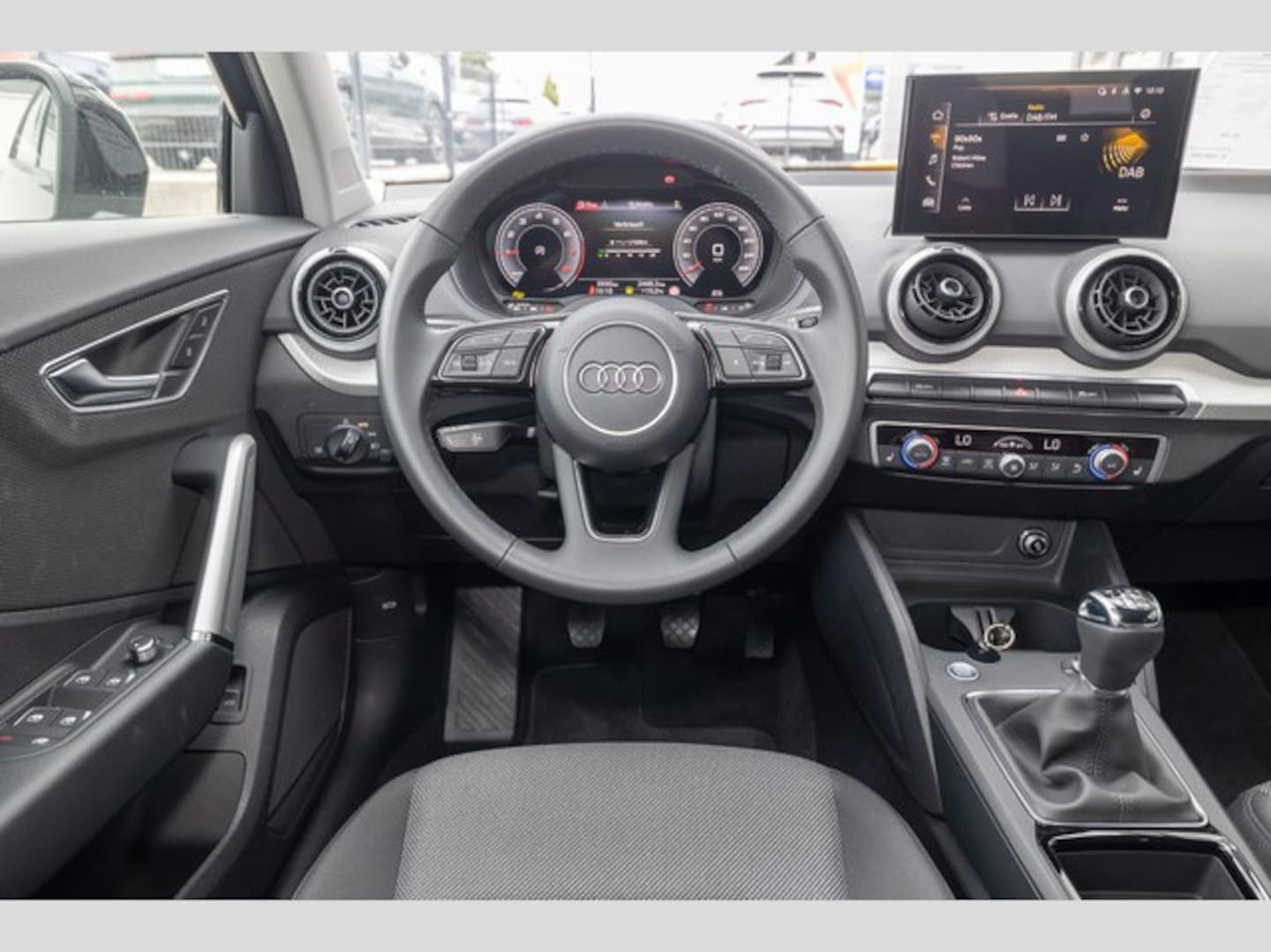 Bild über Audi Q2 advanced 30 TFSI Schaltgetriebe - für weitere Informationen kontaktieren Sie den Audi Partner