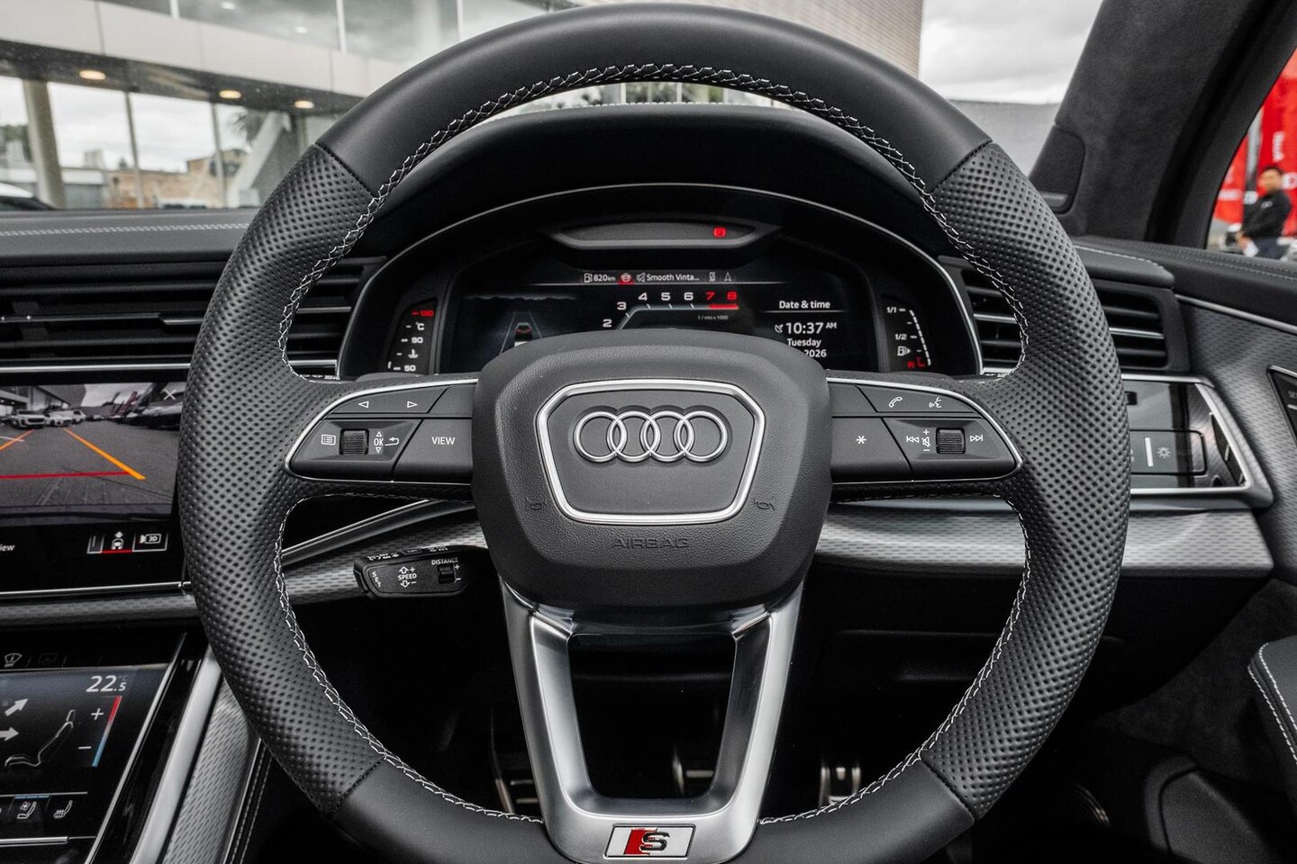 Image about Audi SQ7 SUV TFSI quattro tiptronic