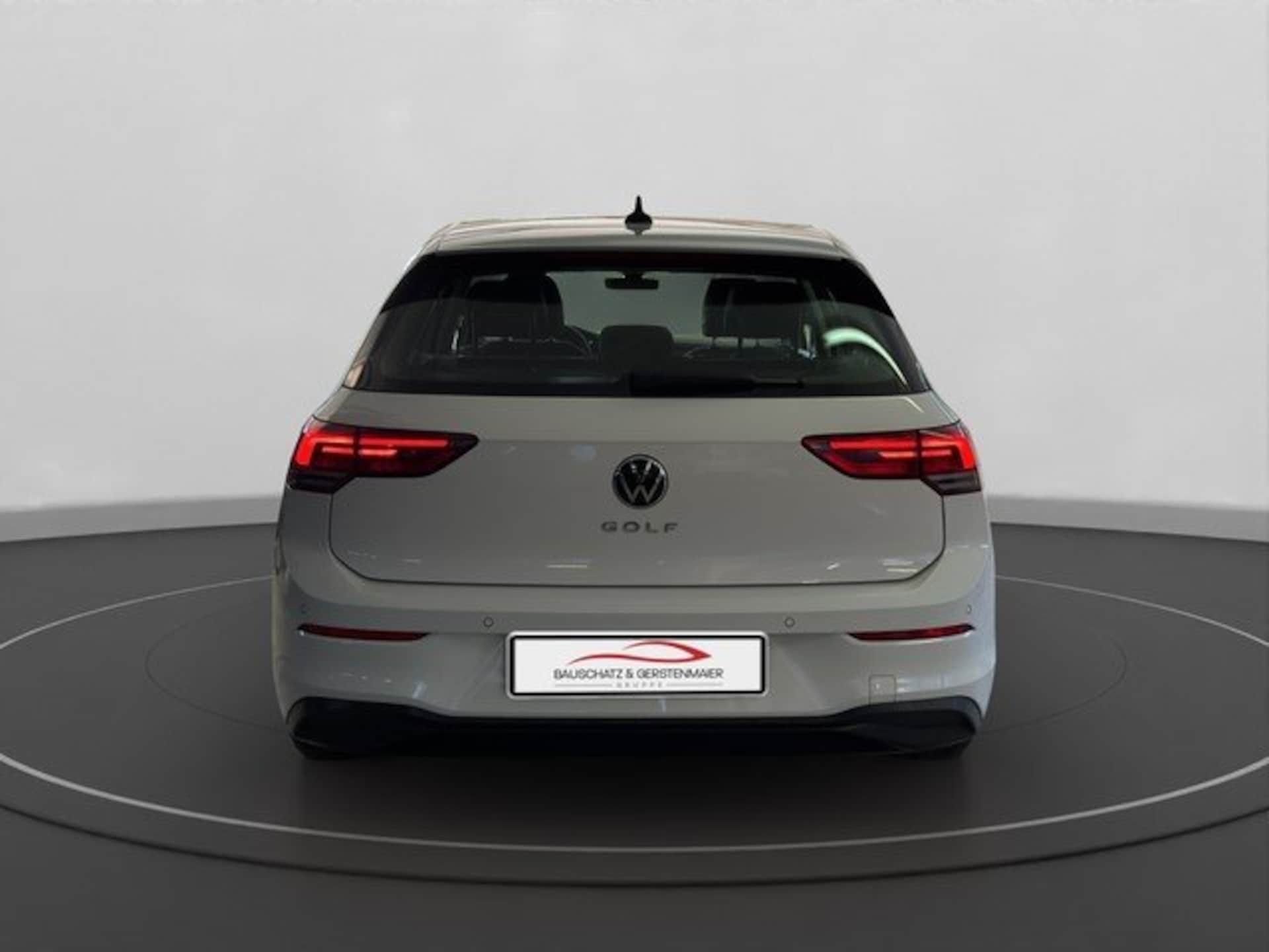 Volkswagen Golf Life