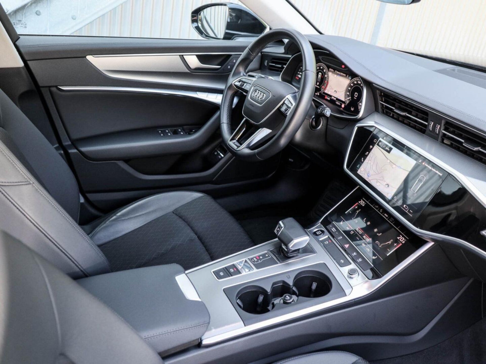 Audi A6 Avant TFSI e Design