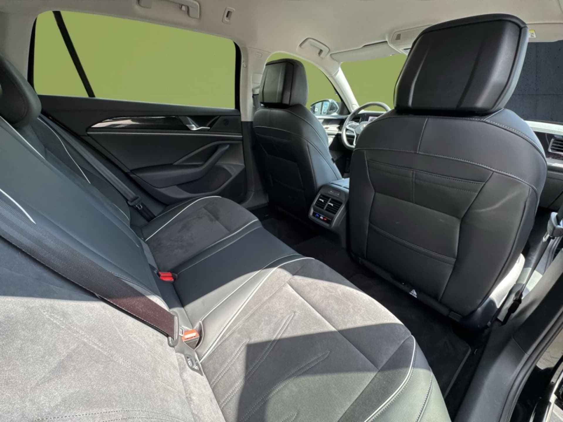 Volkswagen Passat Business