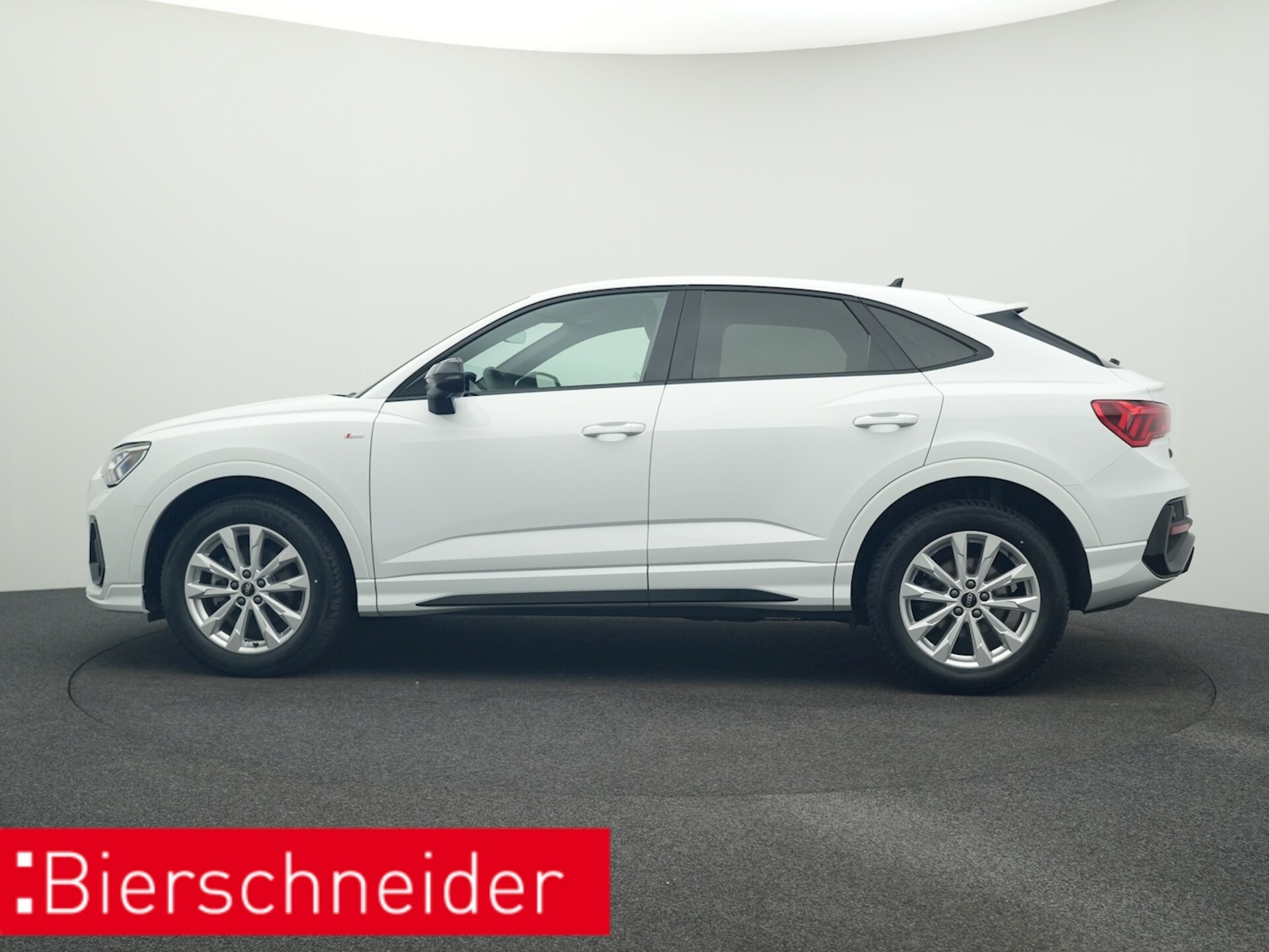 Audi Q3 Sportback S line