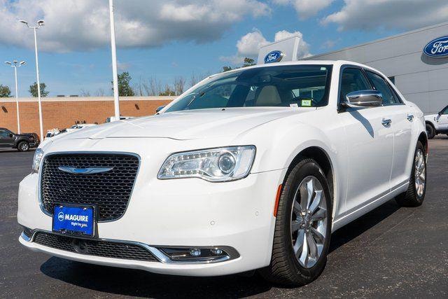 2018 Chrysler 300