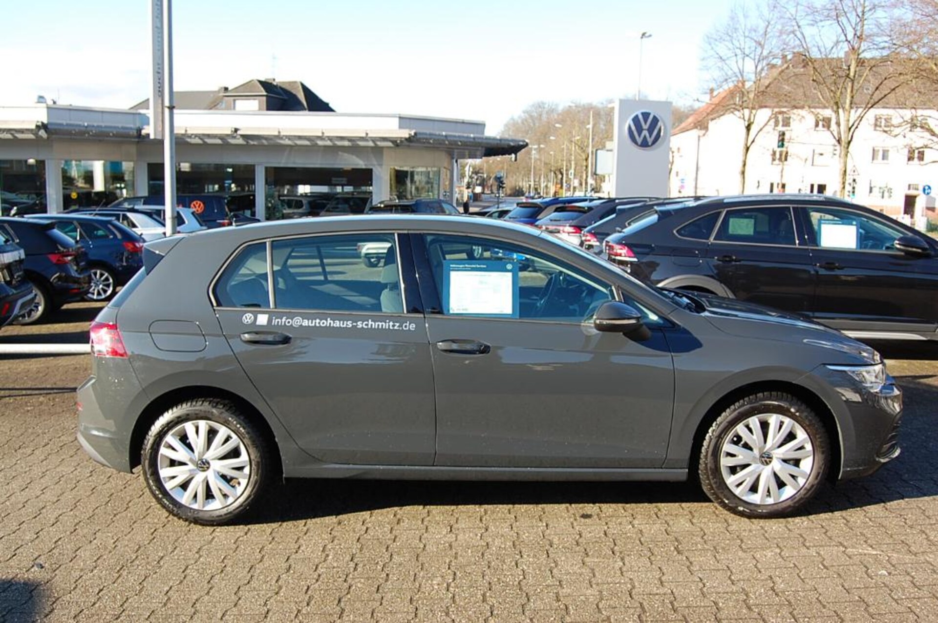 Volkswagen Golf Life