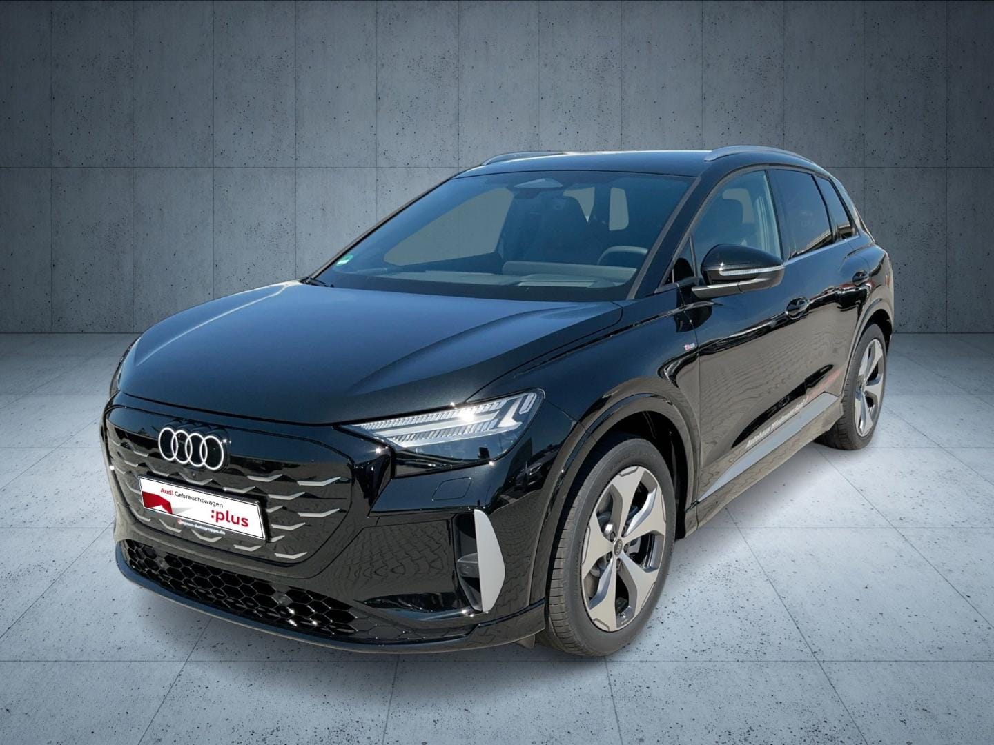 Bild über Audi Q4 SUV e-tron e-tron performance 210 kW - für weitere Informationen kontaktieren Sie den Audi Partner