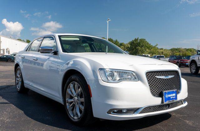 2018 Chrysler 300