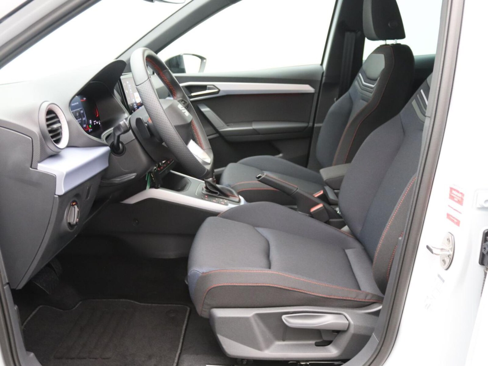 SEAT Arona – Bild 9