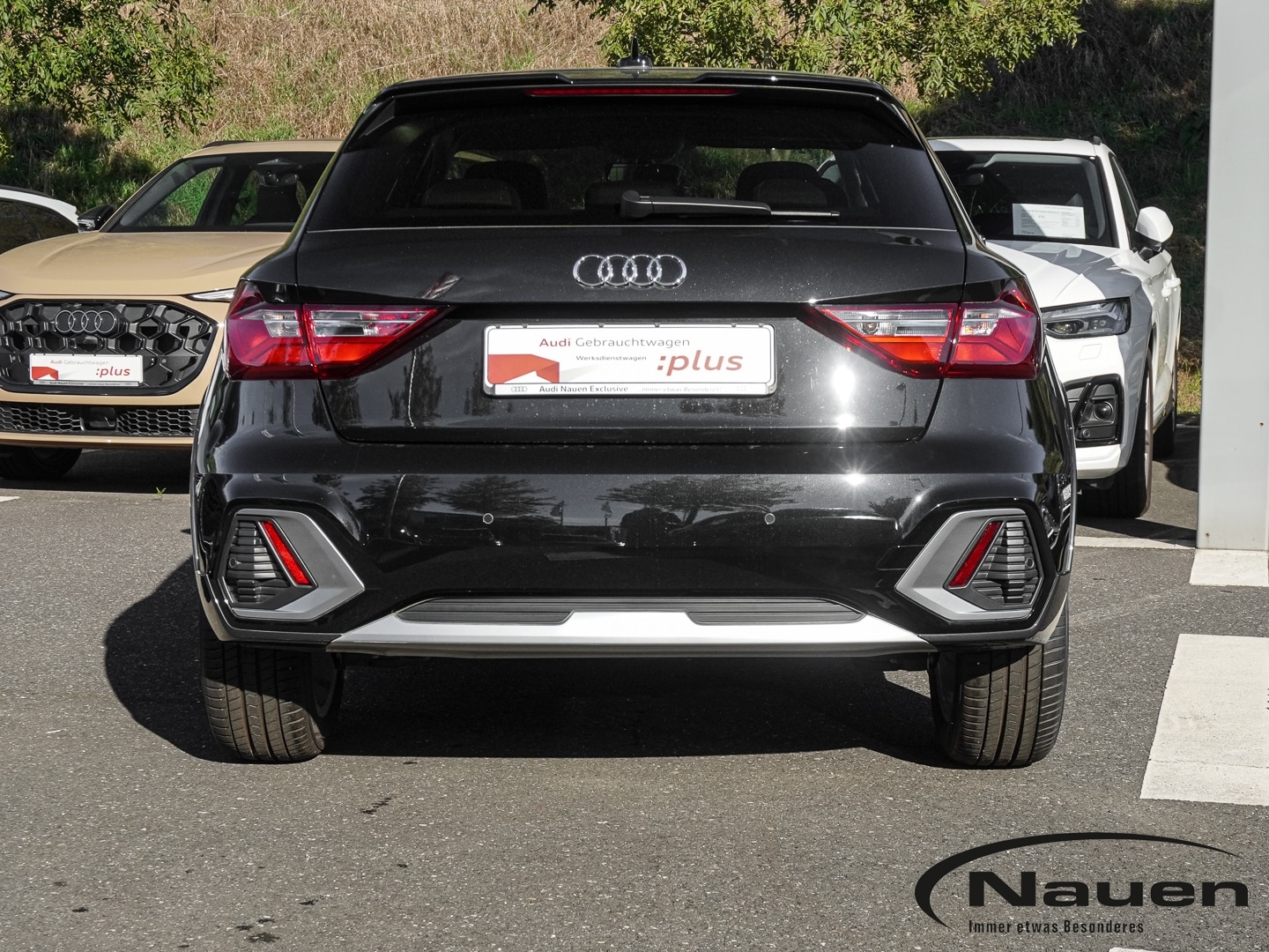 Bild über Audi A1 allstreet 30 TFSI S tronic - für weitere Informationen kontaktieren Sie den Audi Partner