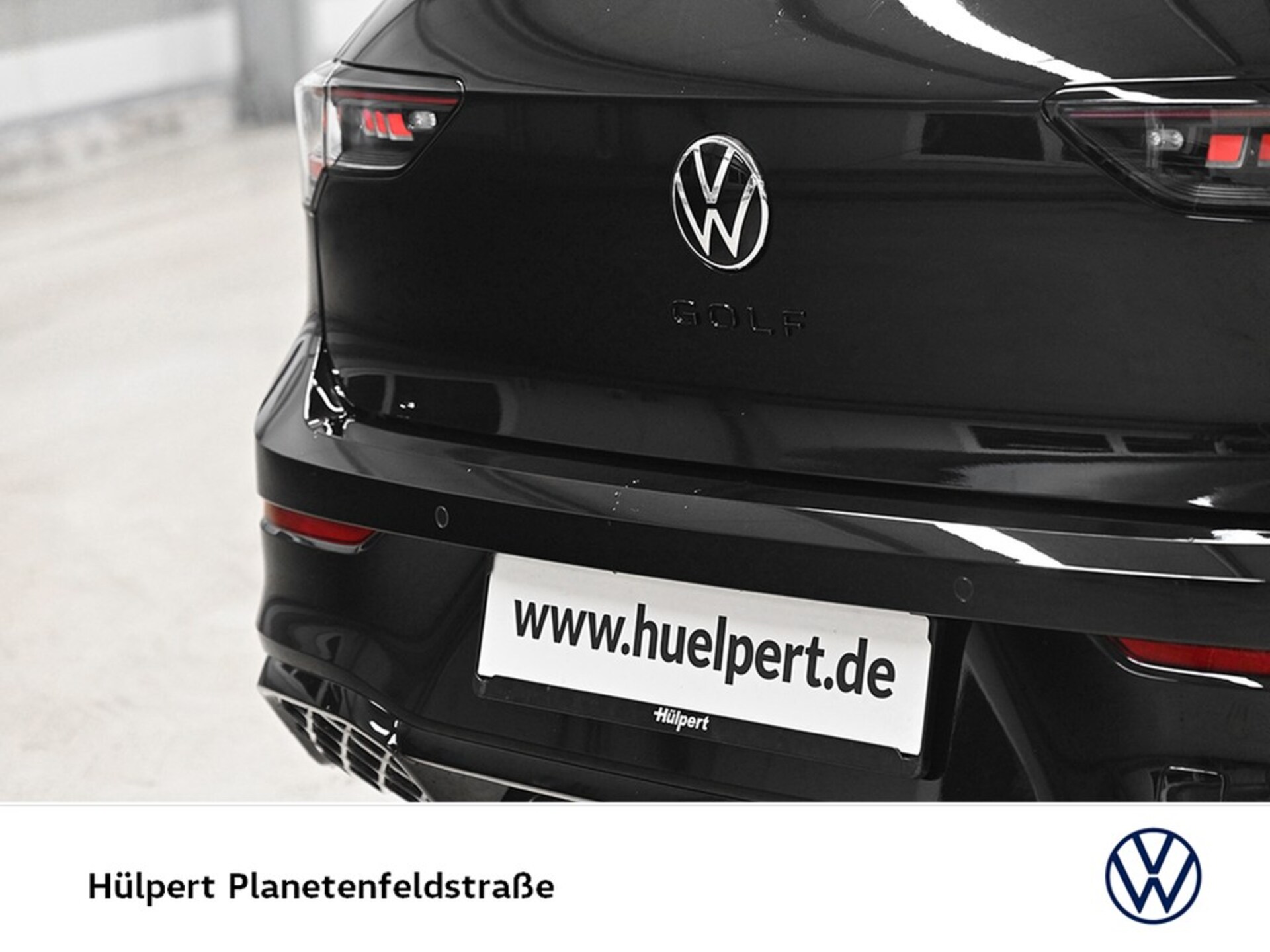 Volkswagen Golf R-Line