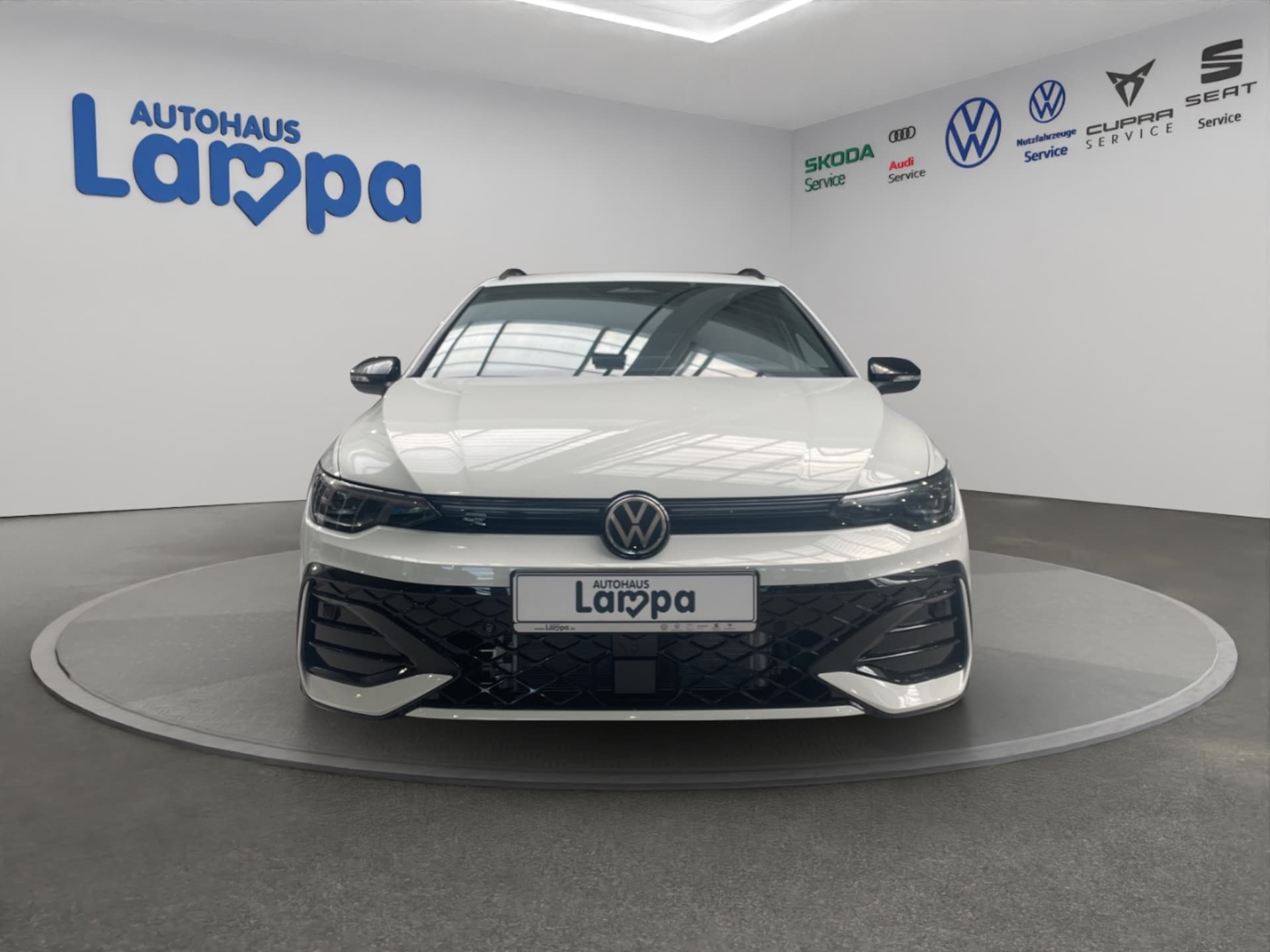 Volkswagen Golf Variant R-Line