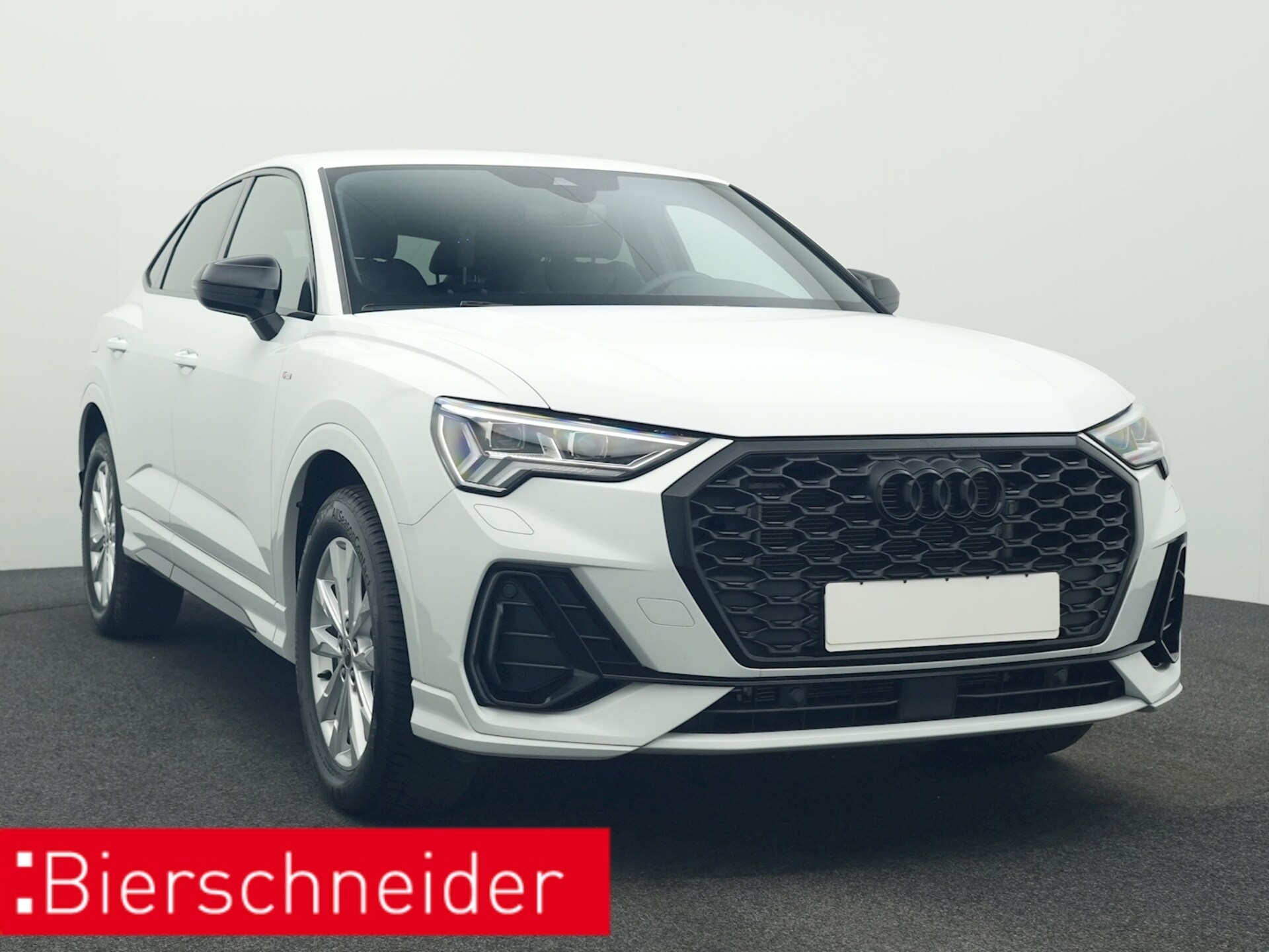 Audi Q3 Sportback S line