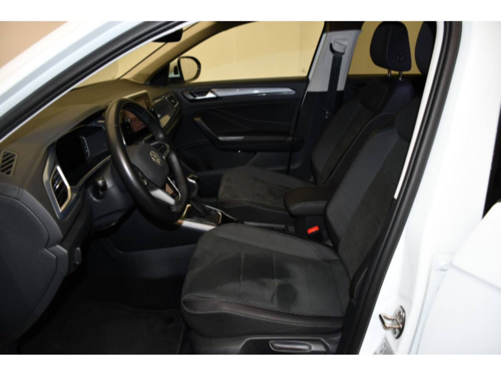 Volkswagen T-Roc – Bild 3