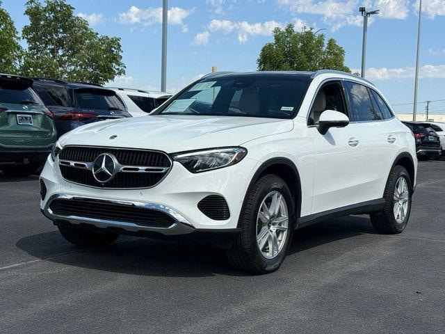 Photo of 2026 Mercedes-Benz GLC 300 
