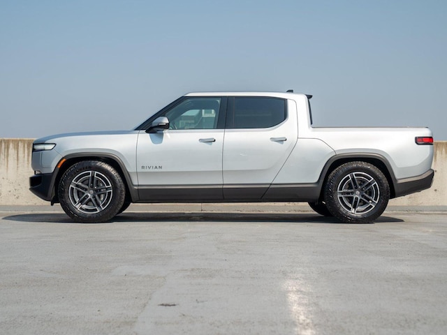 2025 Rivian R1T