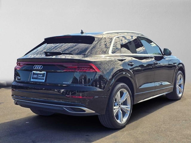 2023 Audi Q8