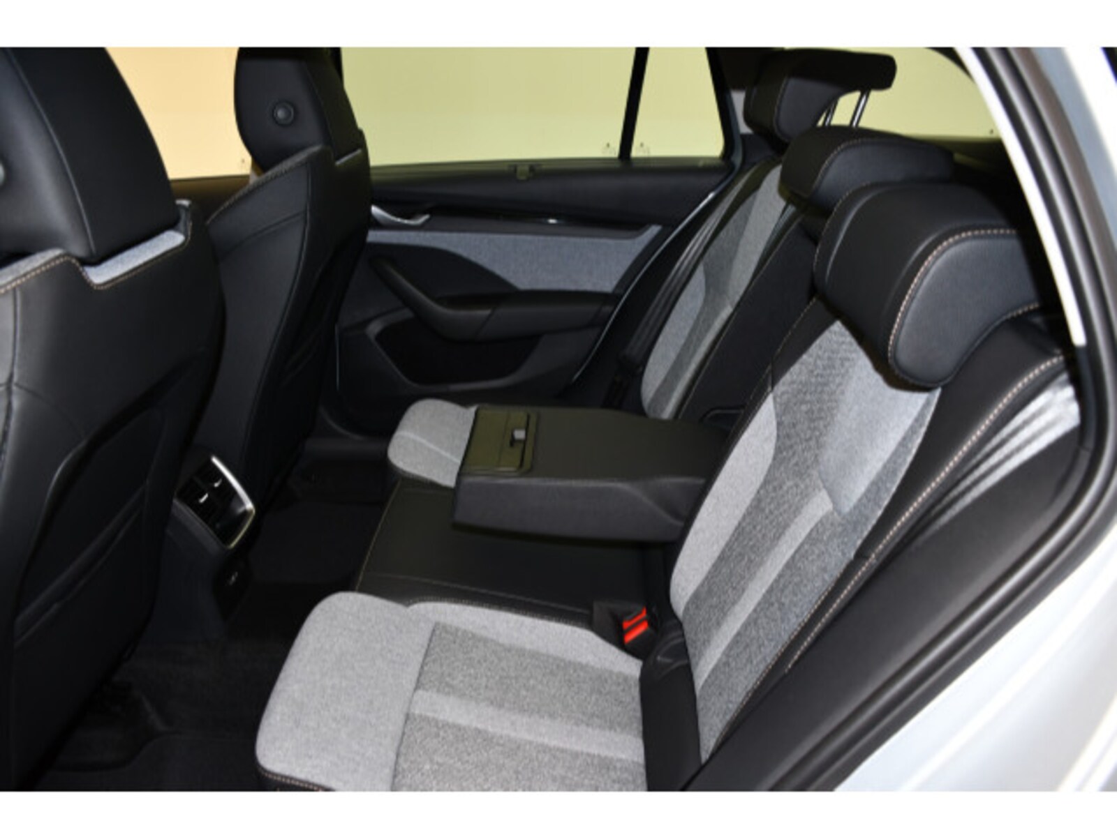 Škoda Octavia Combi – Bild 10