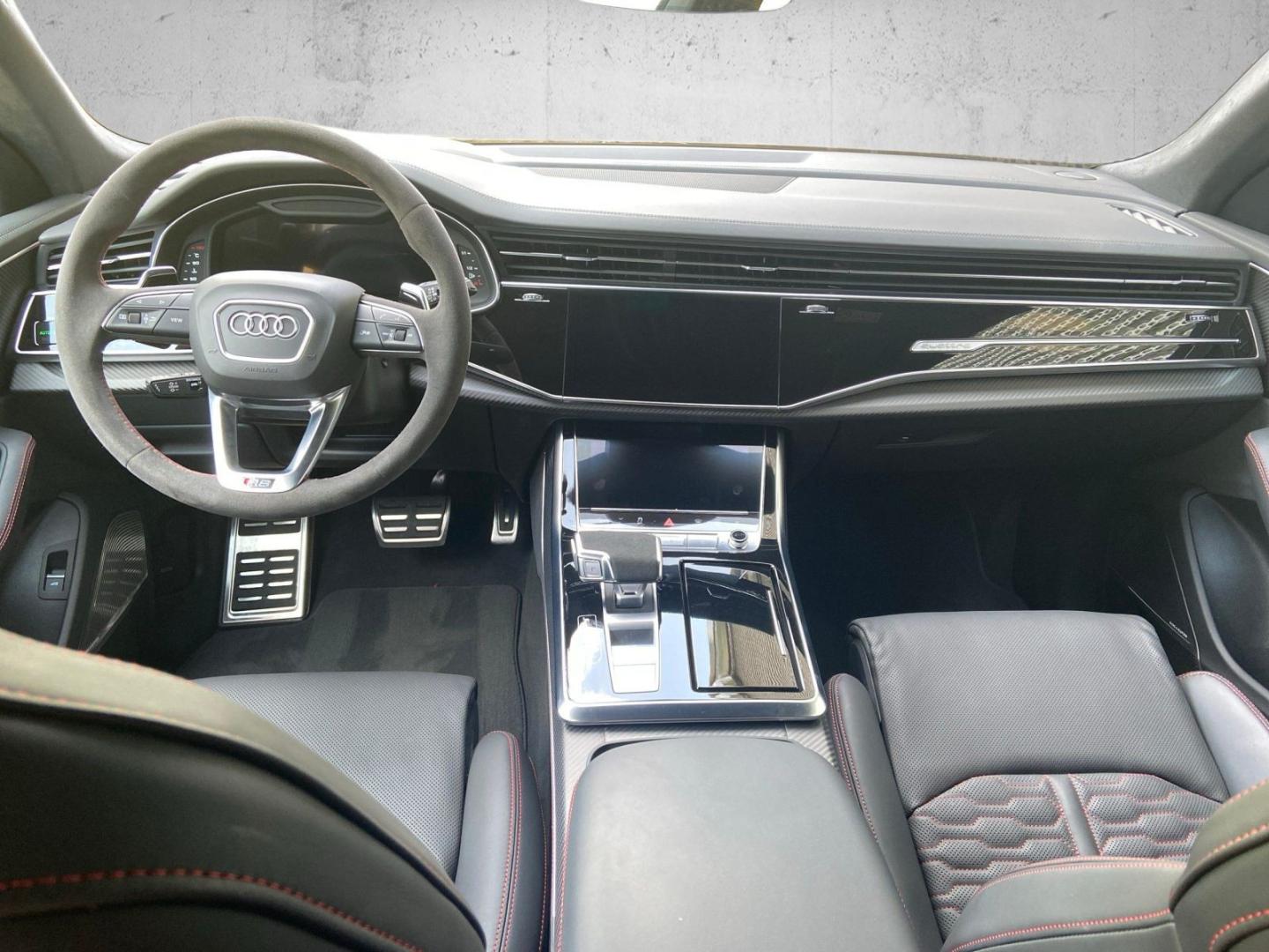 Audi RS Q8 SUV