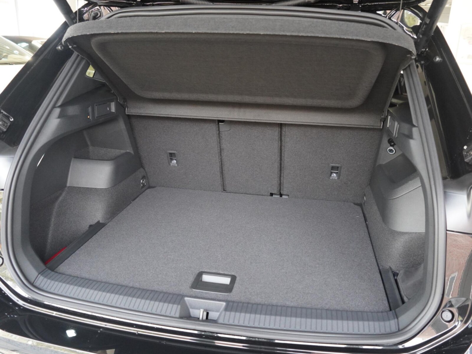 Volkswagen Tiguan – Bild 13
