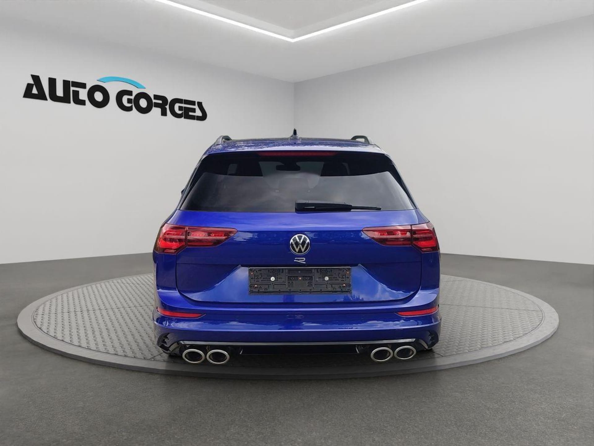Volkswagen Golf Variant R