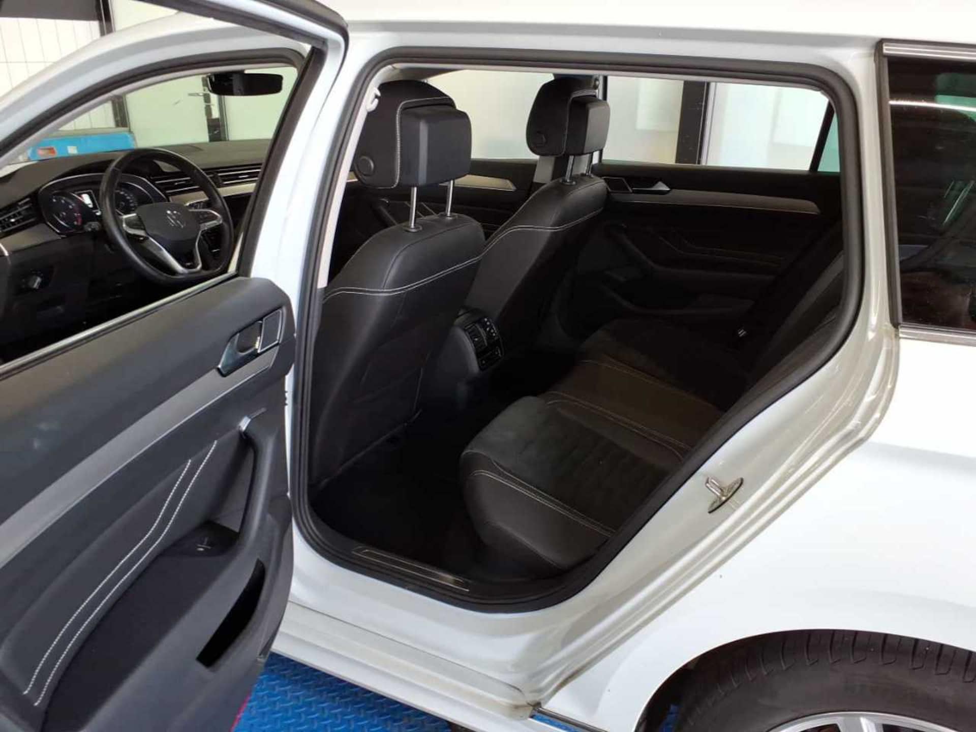 Volkswagen Passat Variant Elegance