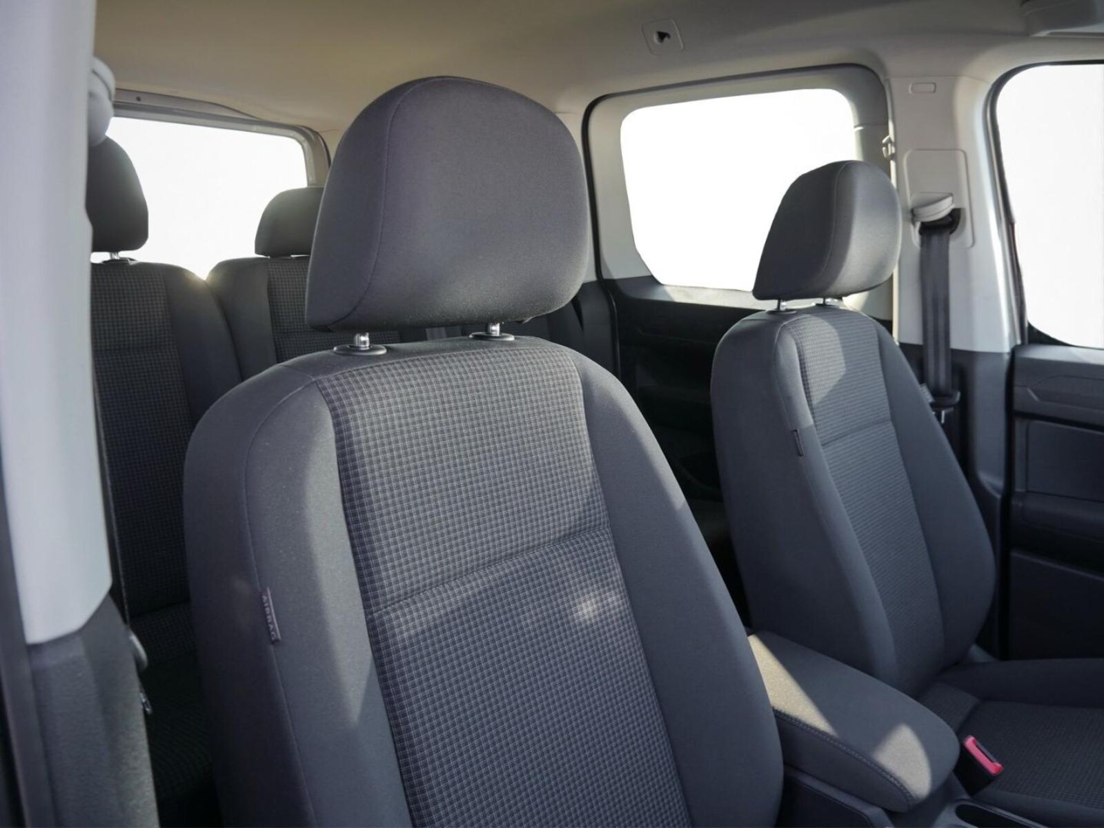 Volkswagen Caddy – Bild 10