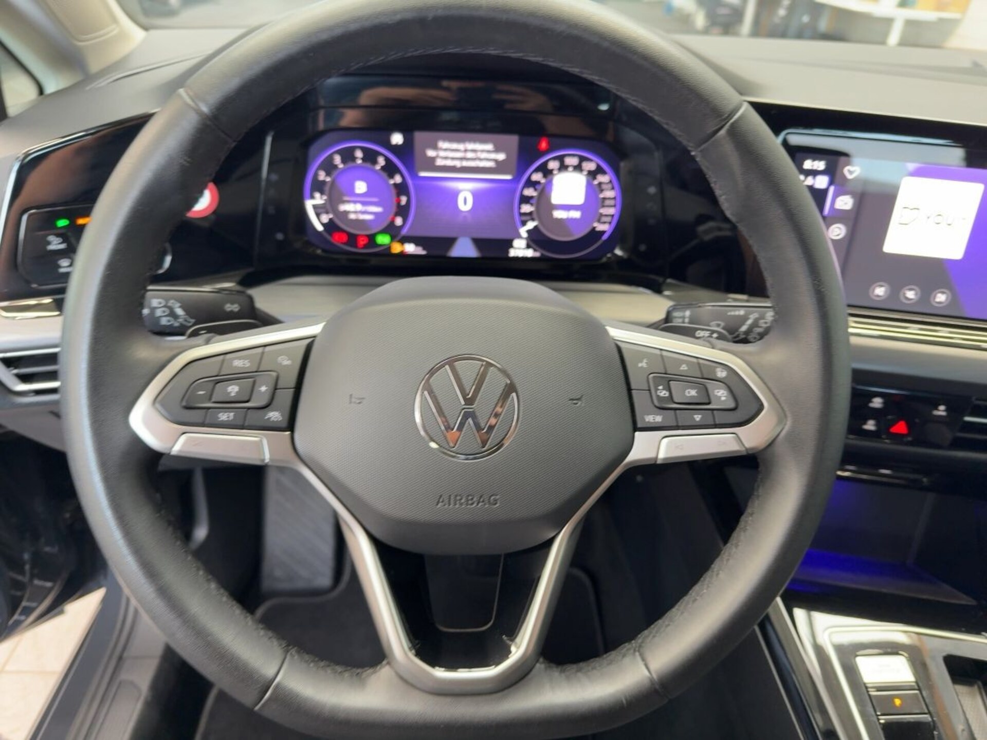 Volkswagen Golf Style