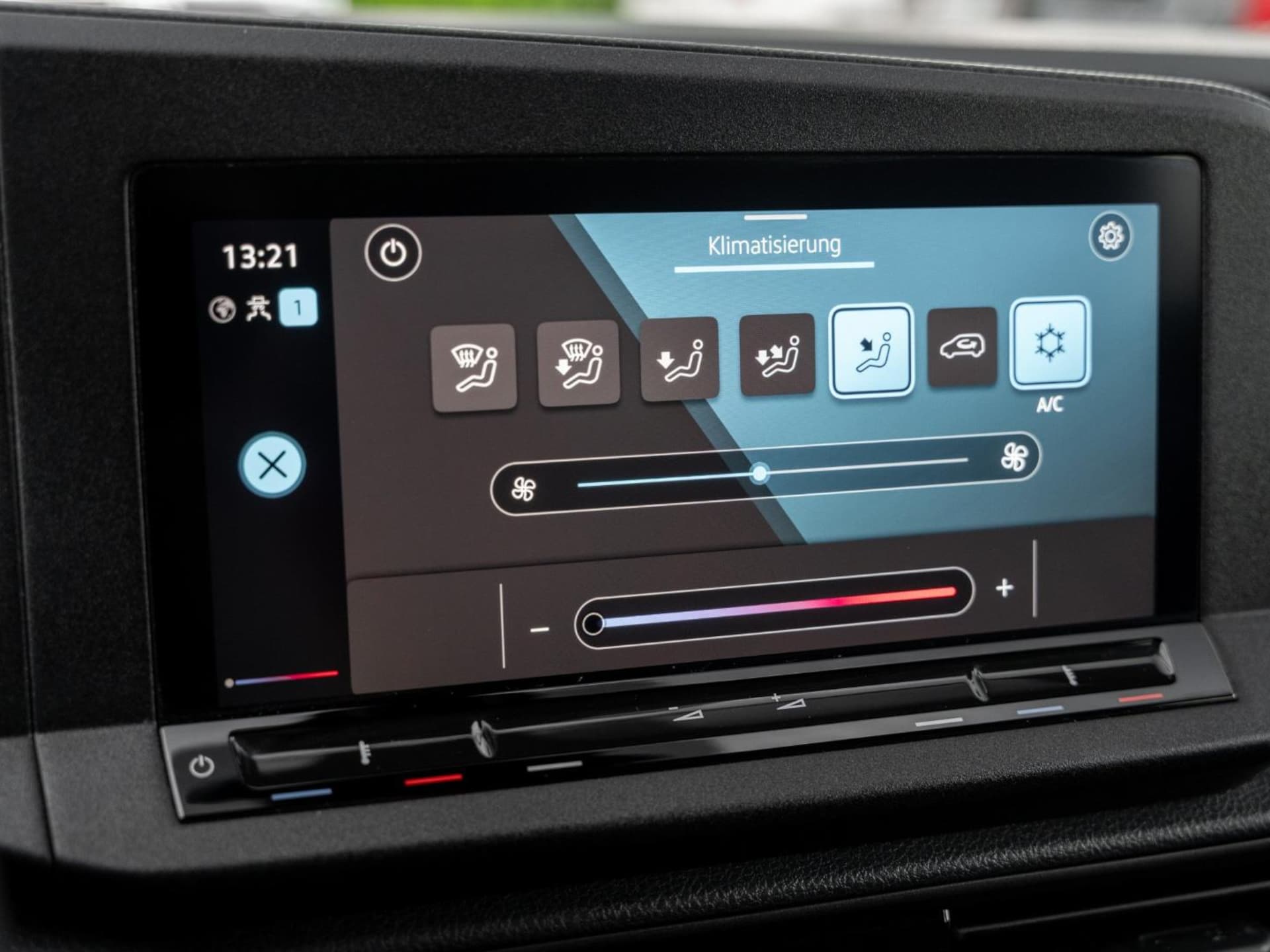 Volkswagen Caddy Maxi Basis-Modell