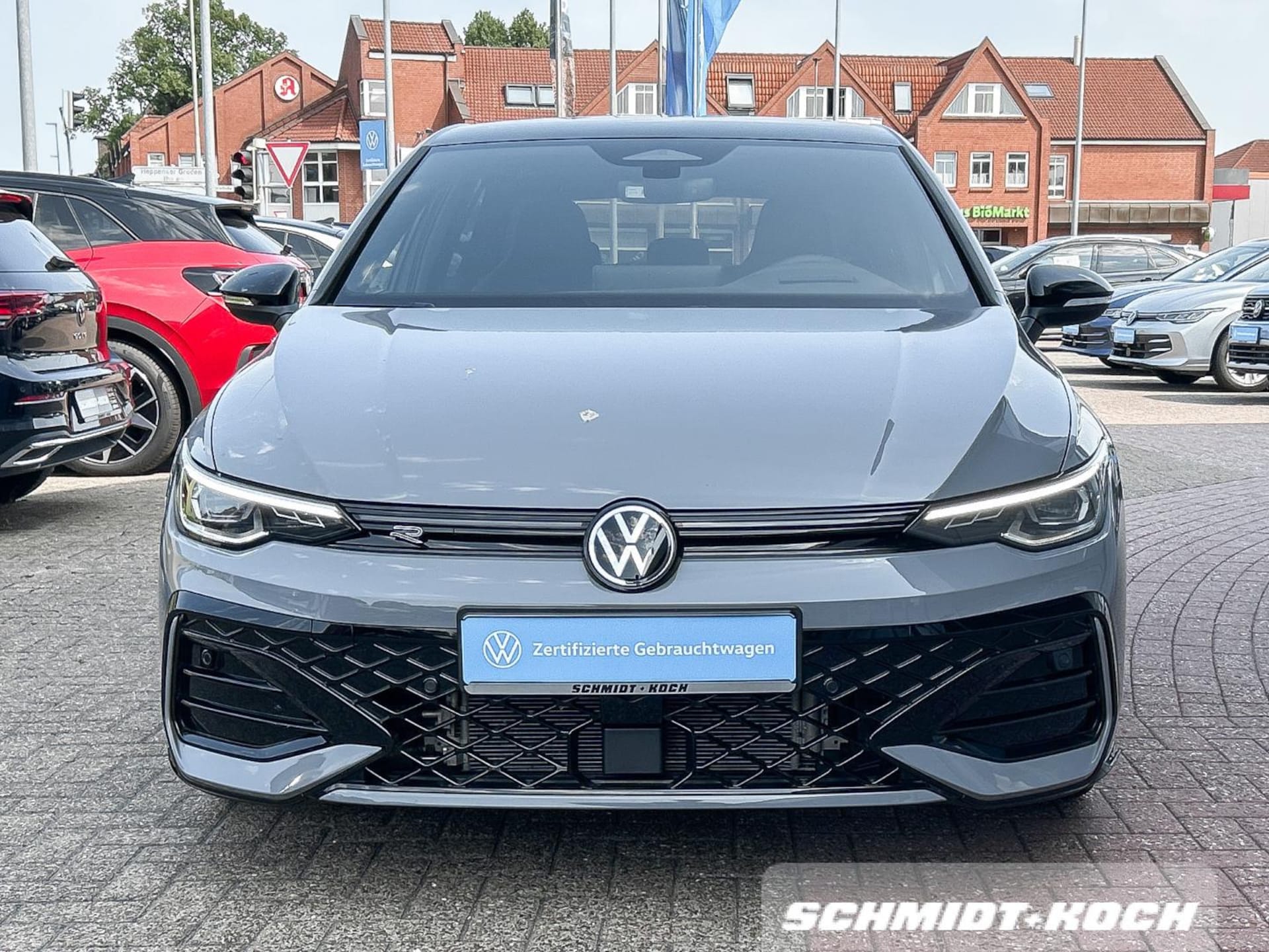 Volkswagen Golf R-Line