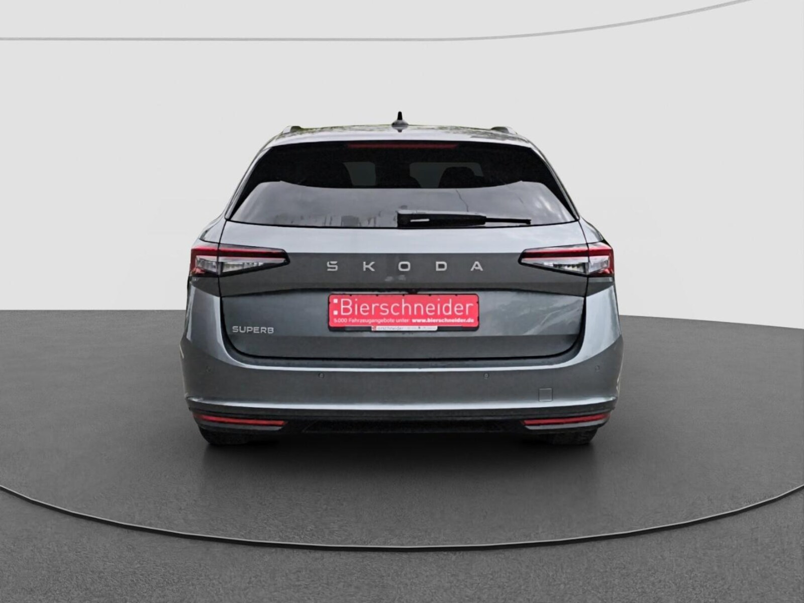 Škoda Superb Combi – Bild 8