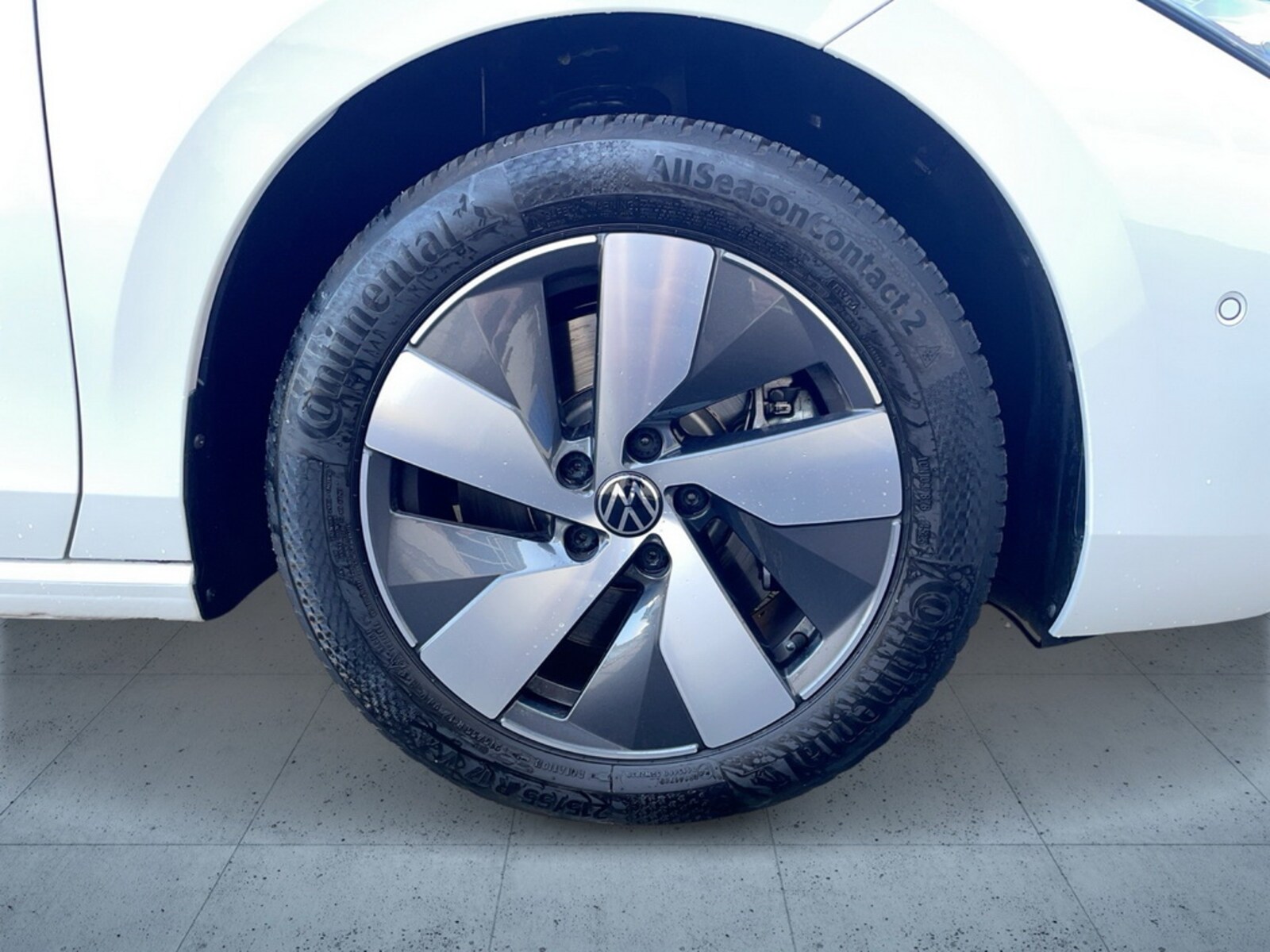 Volkswagen Passat – Bild 8