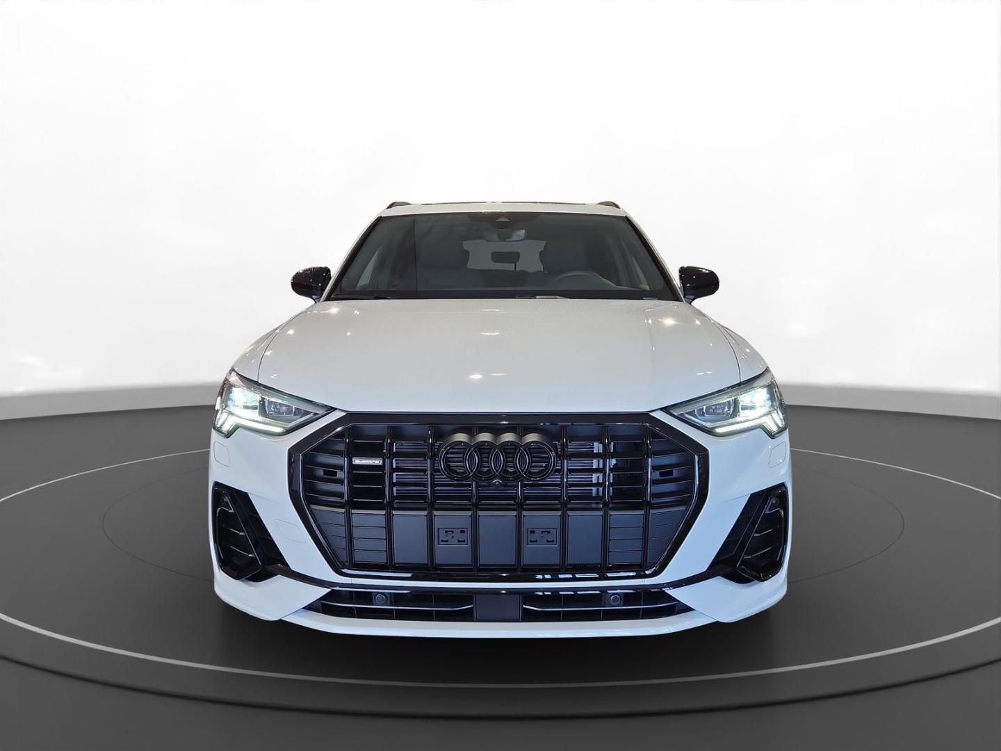 Image about Audi Q3 S line 40 TFSI quattro S tronic