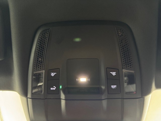 Image about Audi e-tron GT e-tron quattro
