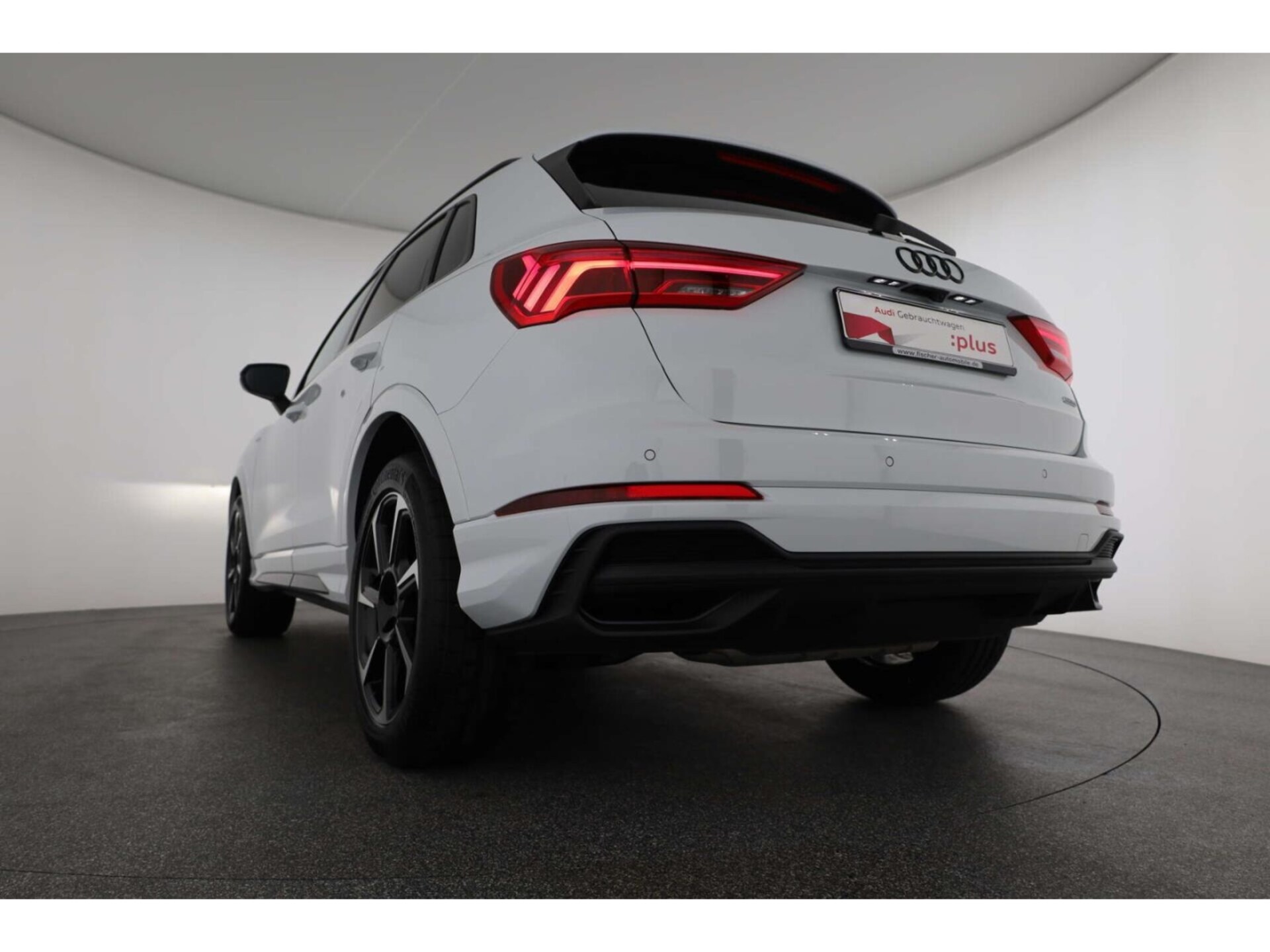 Audi Q3 SUV S line