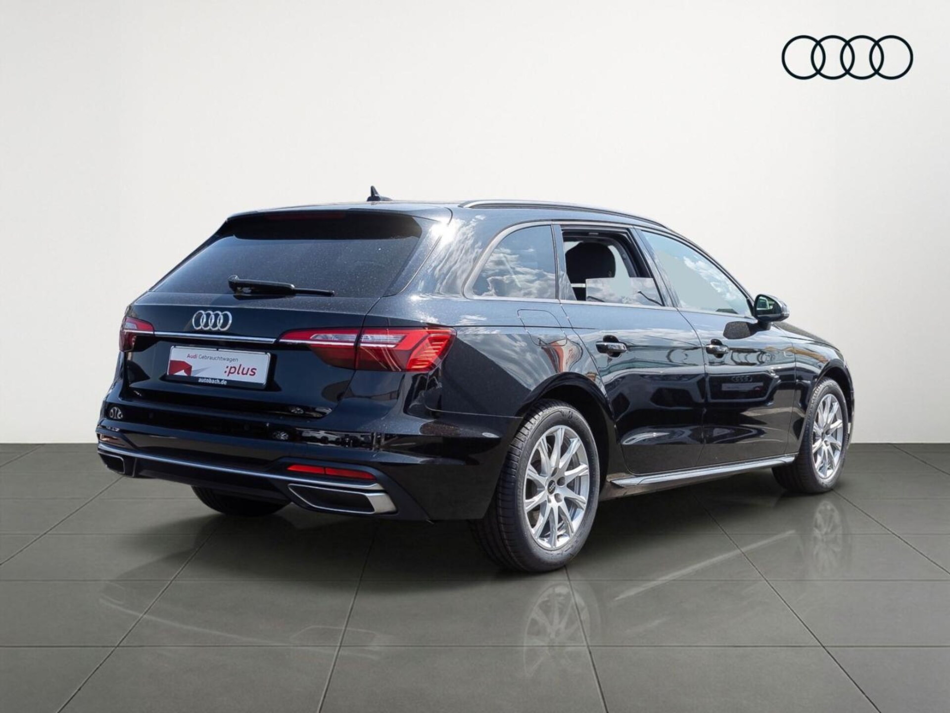 Audi A4 Avant Advanced