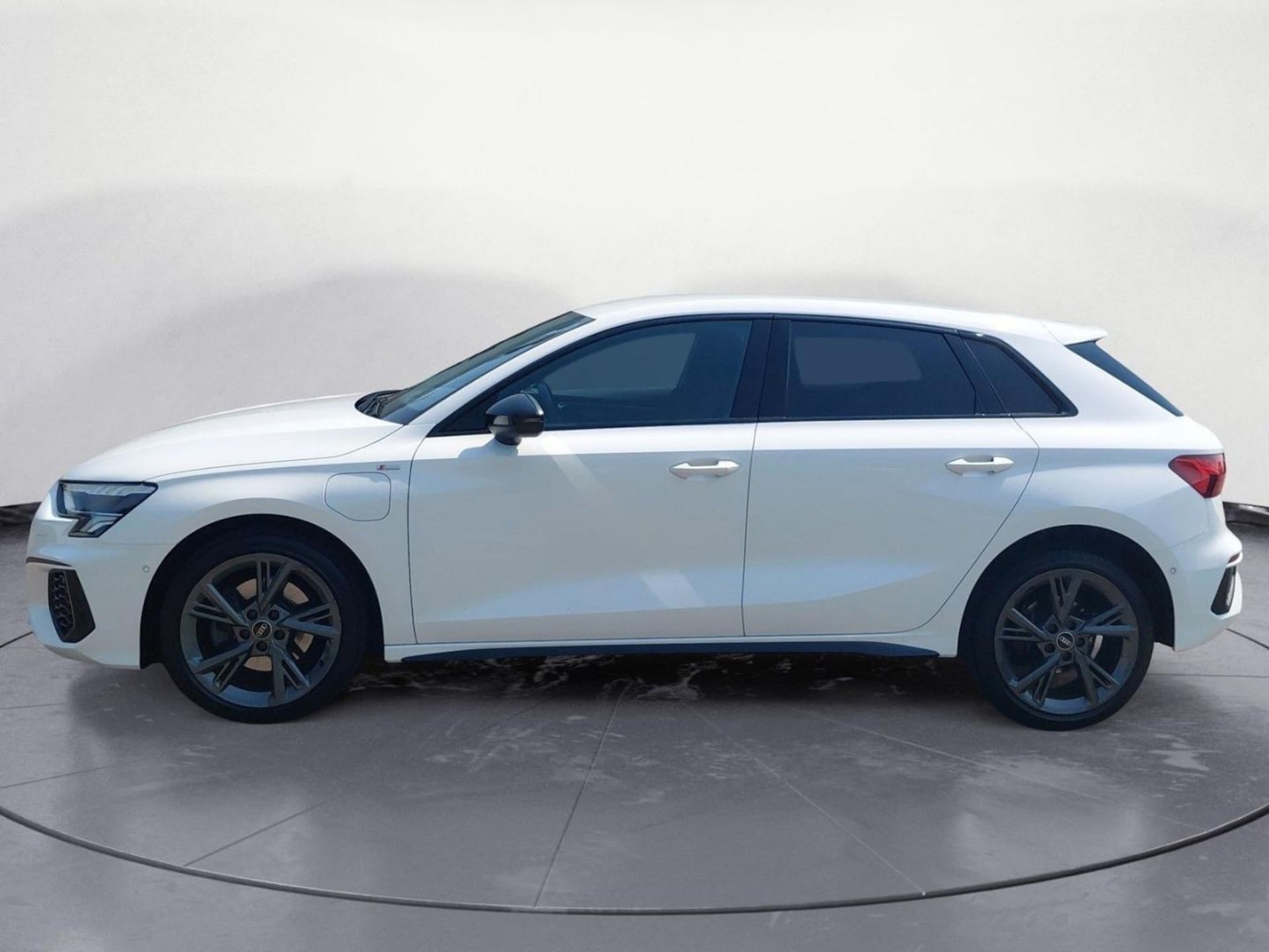Audi A3 Sportback TFSI e S line